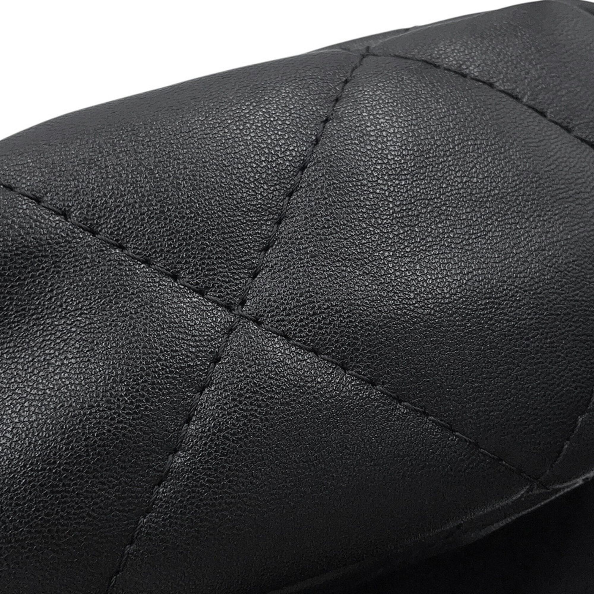 Matelasse Leather Backpack (Pre-Owned) - Chanel - Modalova