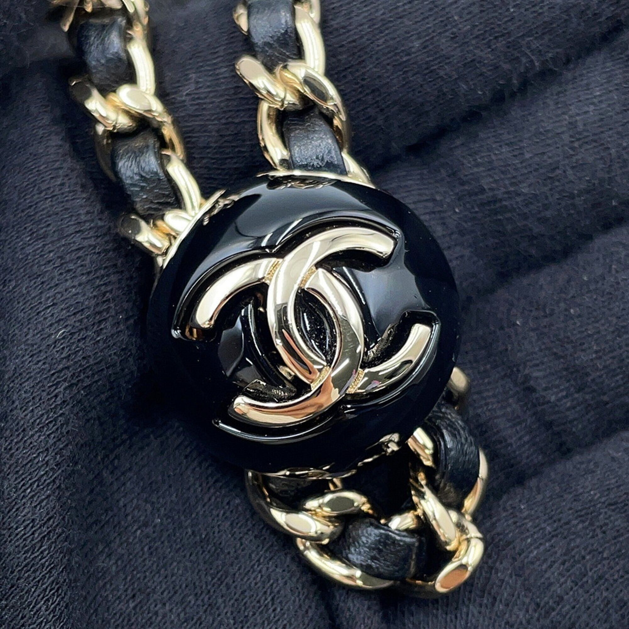 Matelasse Leather Backpack (Pre-Owned) - Chanel - Modalova