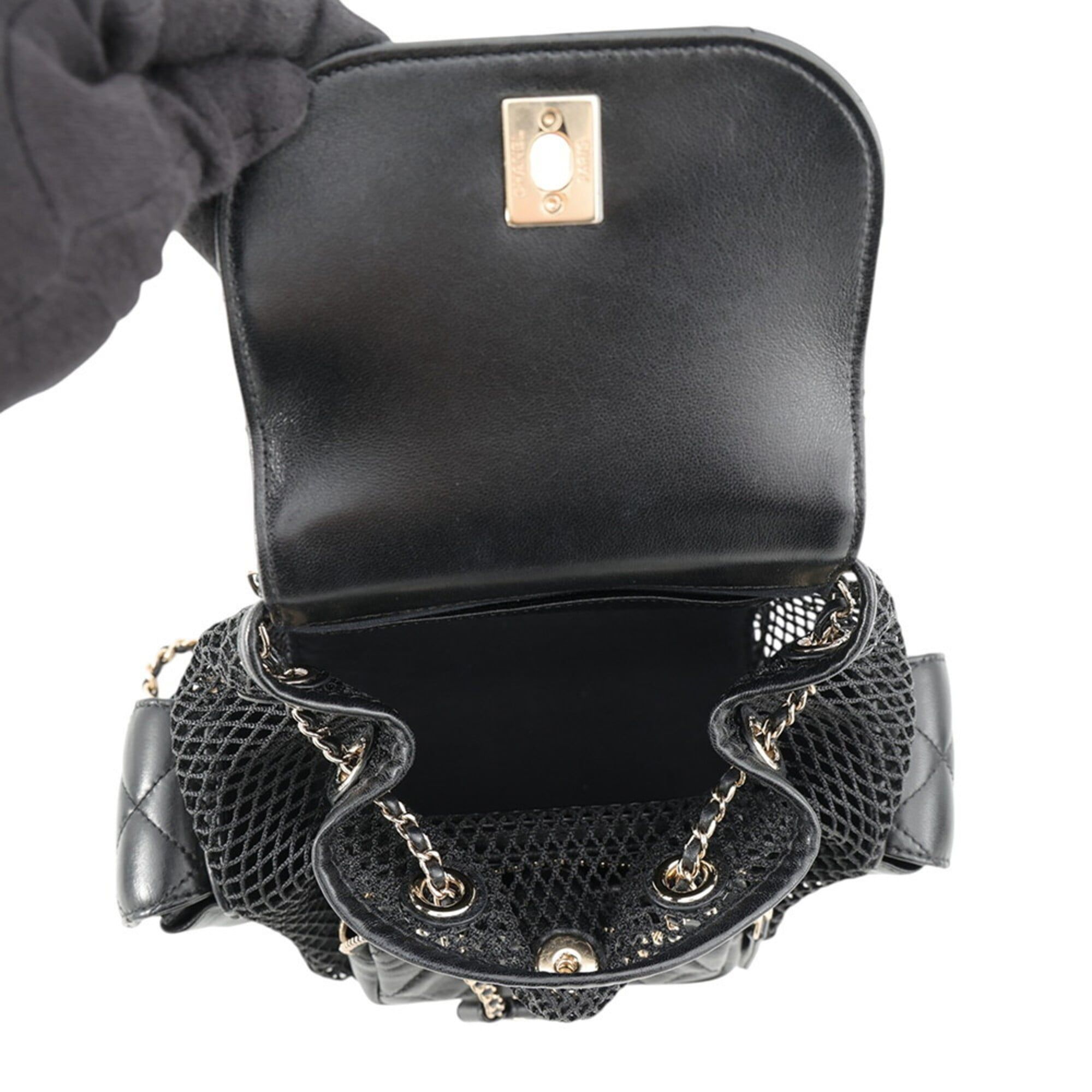 Matelasse Mesh Leather Backpack (Pre-Owned) - Chanel - Modalova