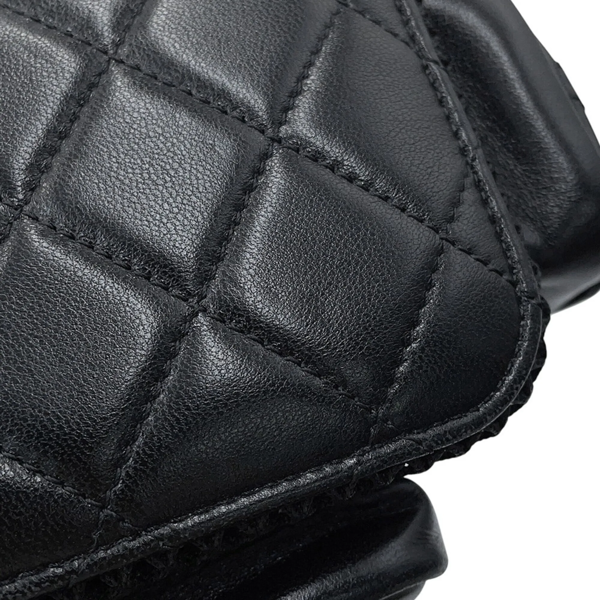 Matelasse Mesh Leather Backpack (Pre-Owned) - Chanel - Modalova