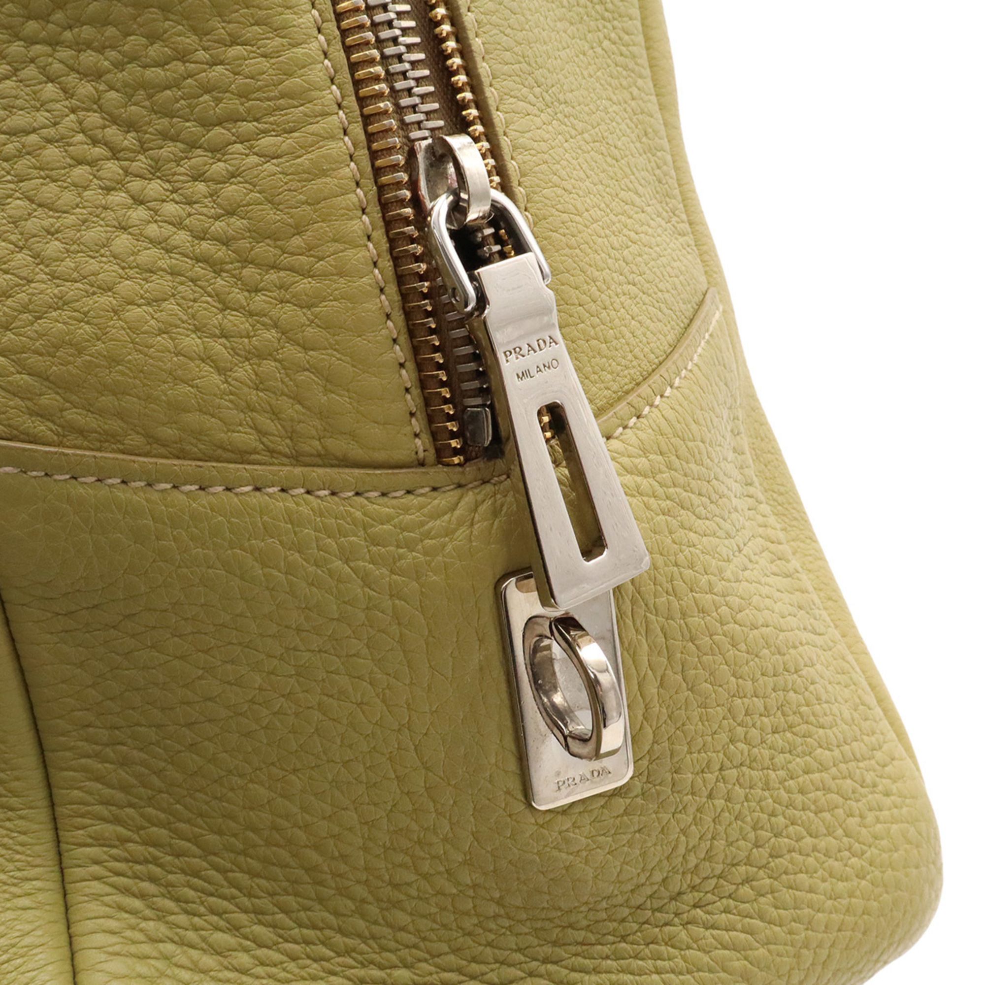Light Leather Handbag (Pre-Owned) - Prada - Modalova