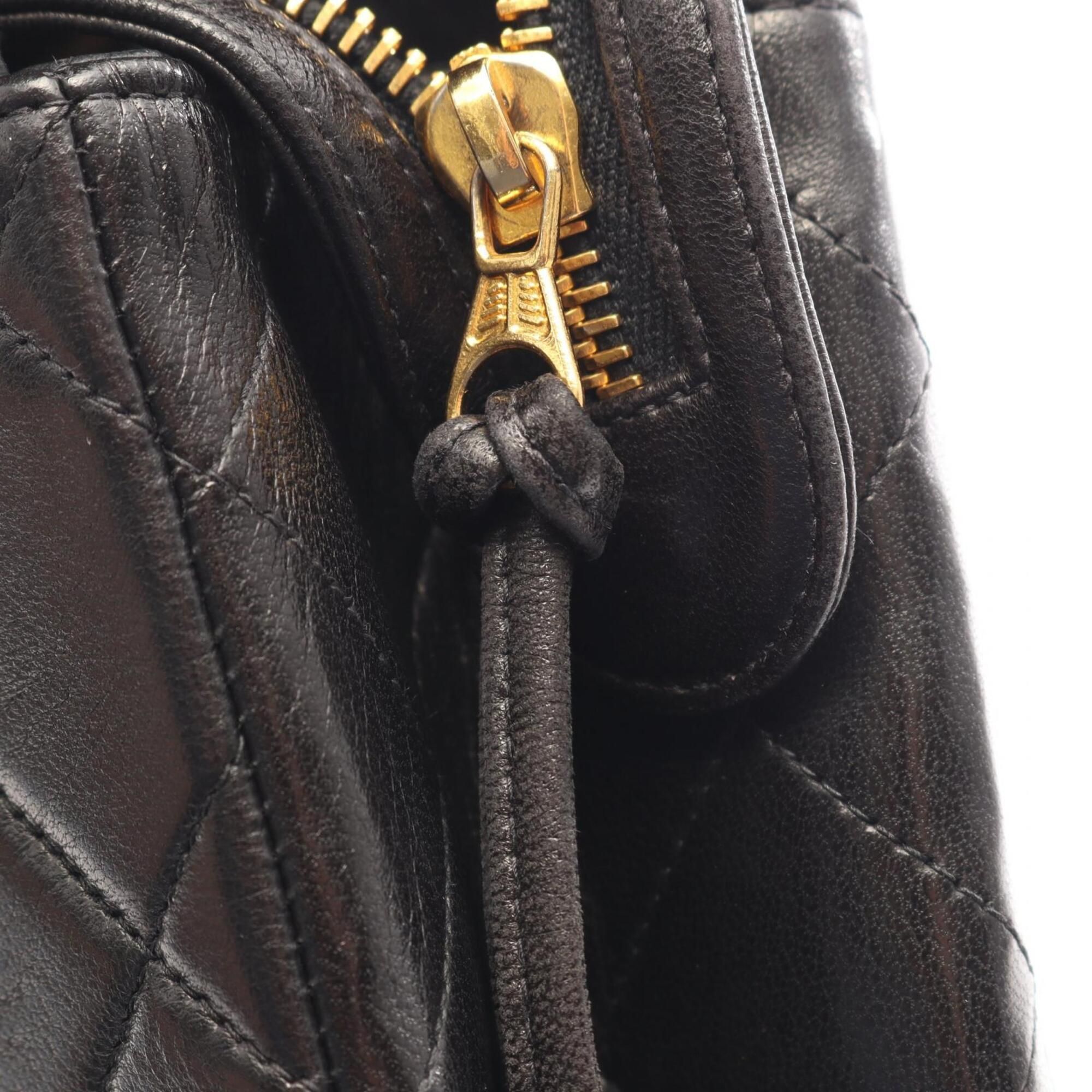 Matelasse Leather Backpack Handbag (Pre-Owned) - Chanel - Modalova