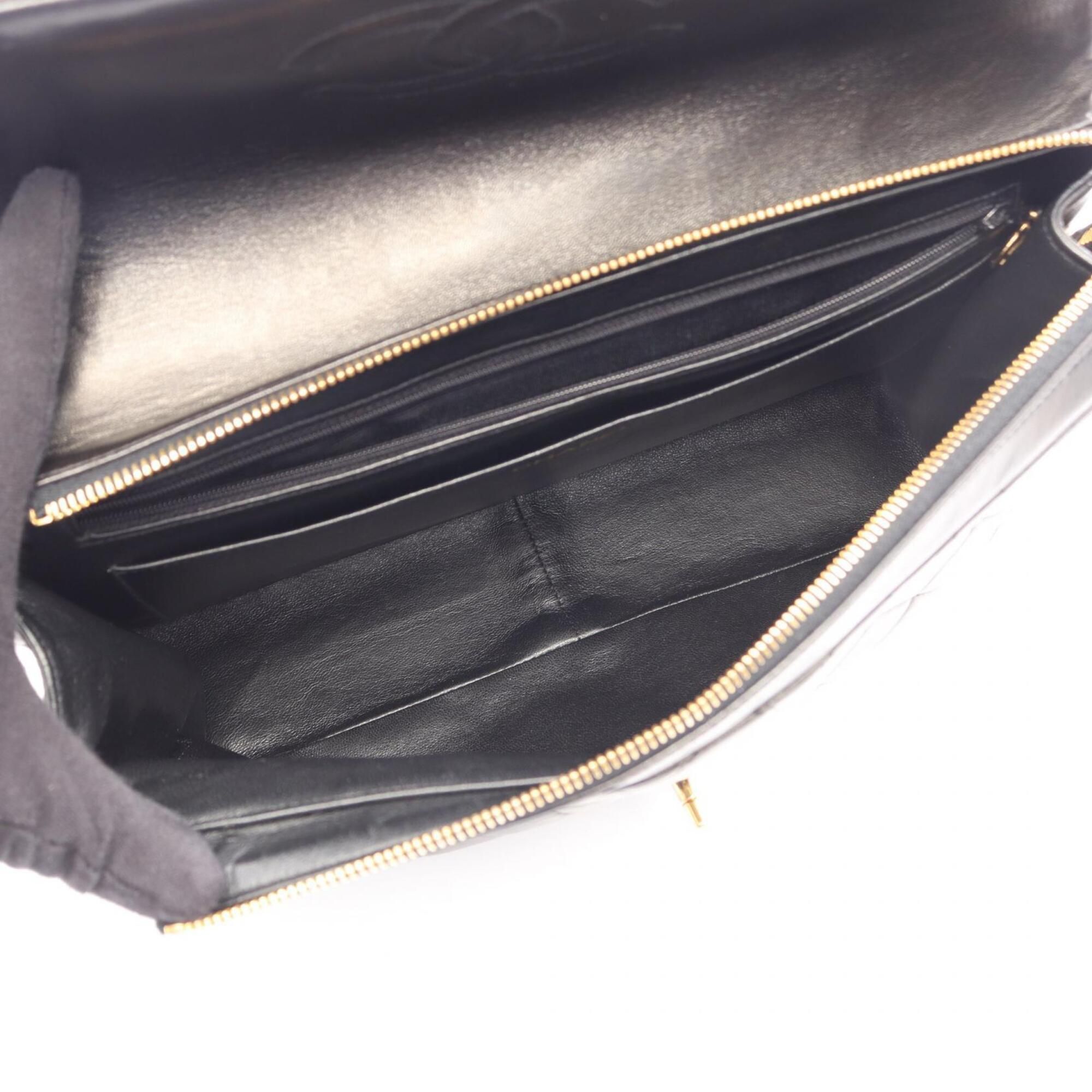 Matelasse Leather Backpack Handbag (Pre-Owned) - Chanel - Modalova