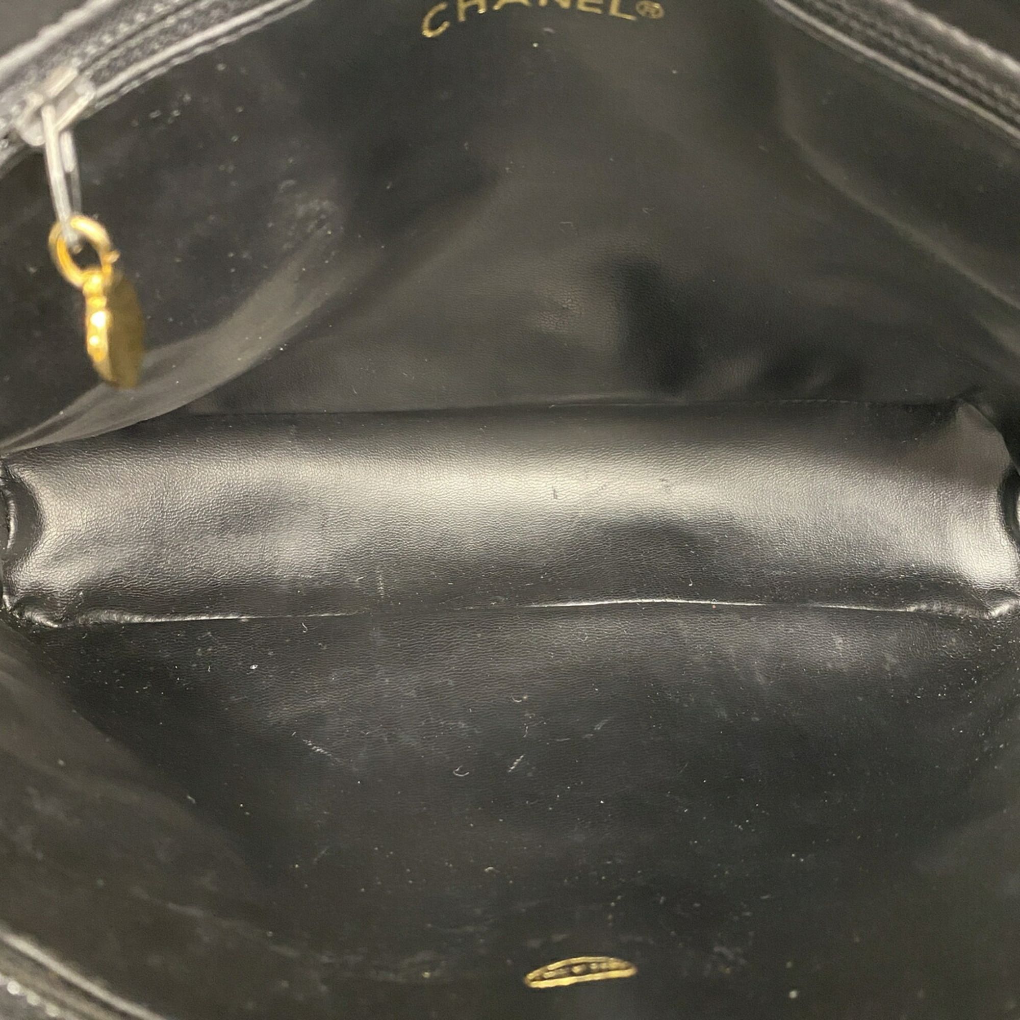 Leather Shoulder Bag (Pre-Owned) - Chanel - Modalova