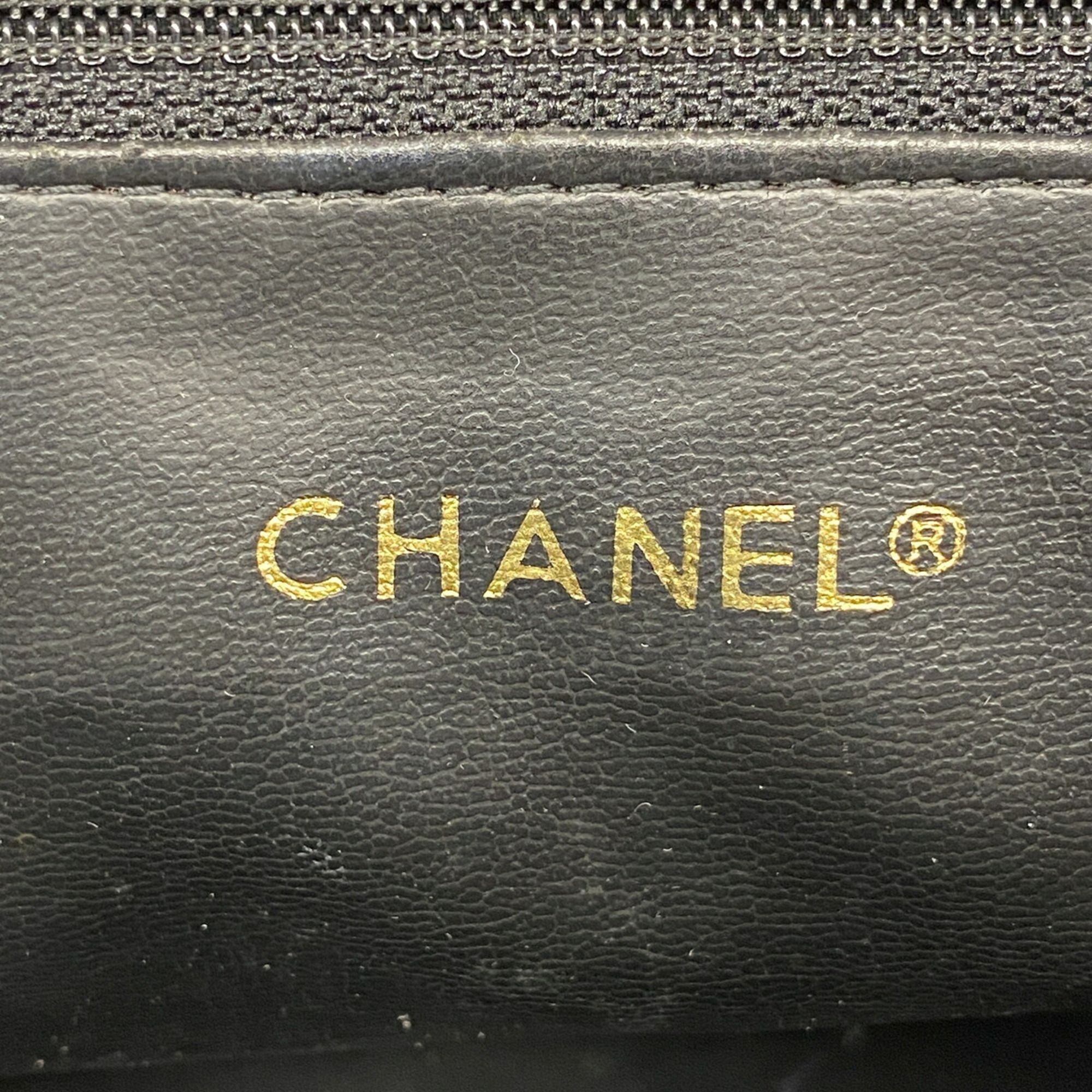 Leather Shoulder Bag (Pre-Owned) - Chanel - Modalova