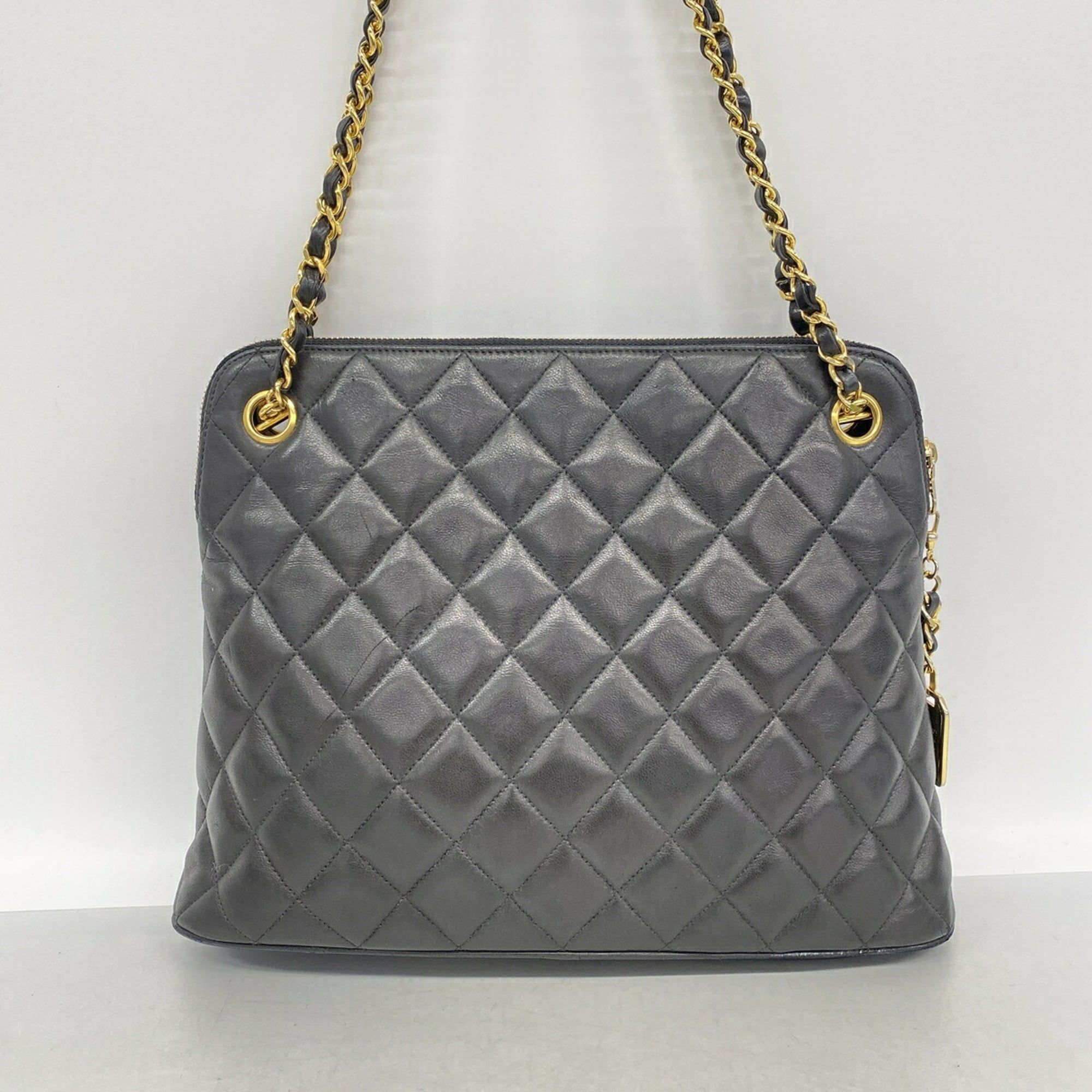 Leather Shoulder Bag (Pre-Owned) - Chanel - Modalova
