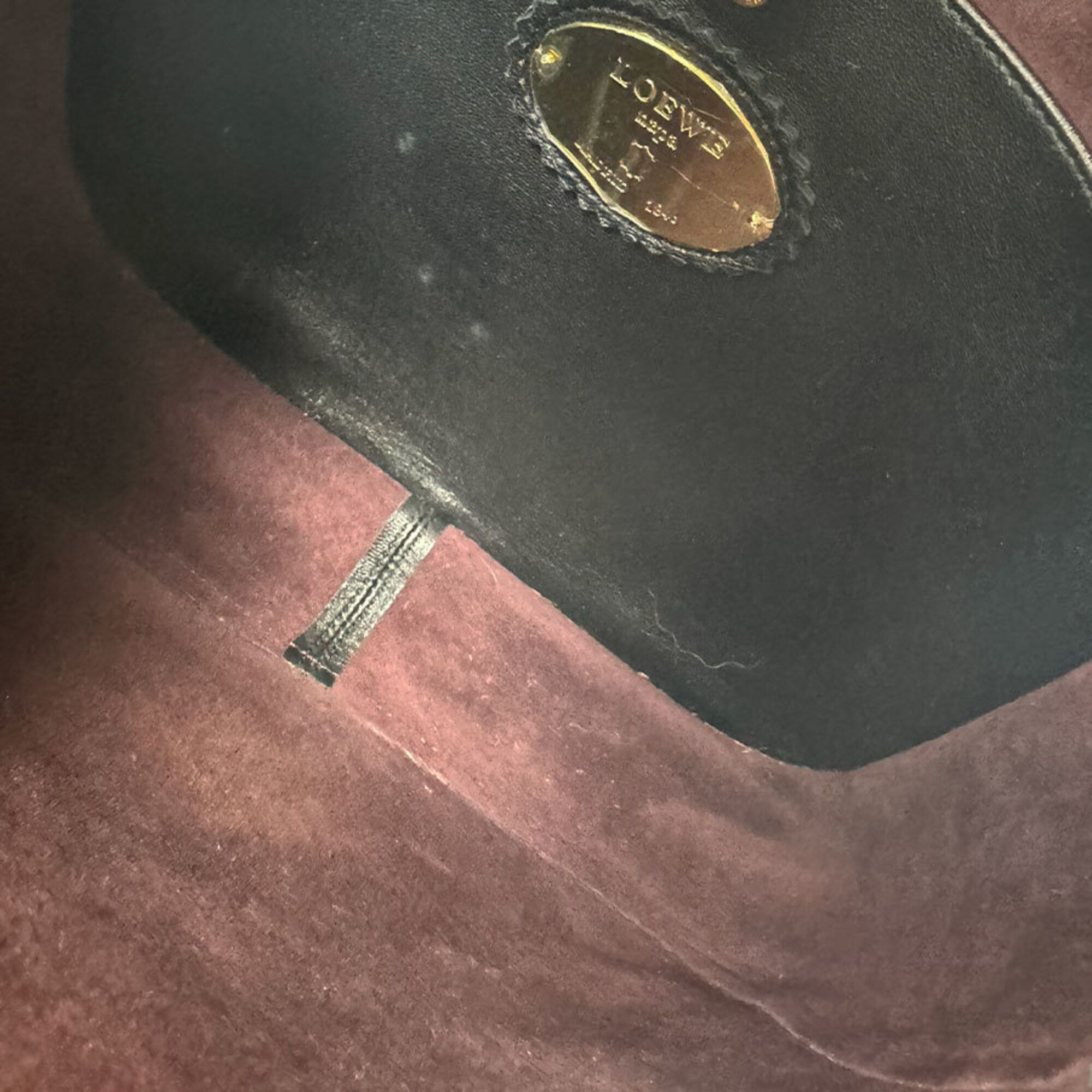 Leather Shoulder Bag (Pre-Owned) - Loewe - Modalova