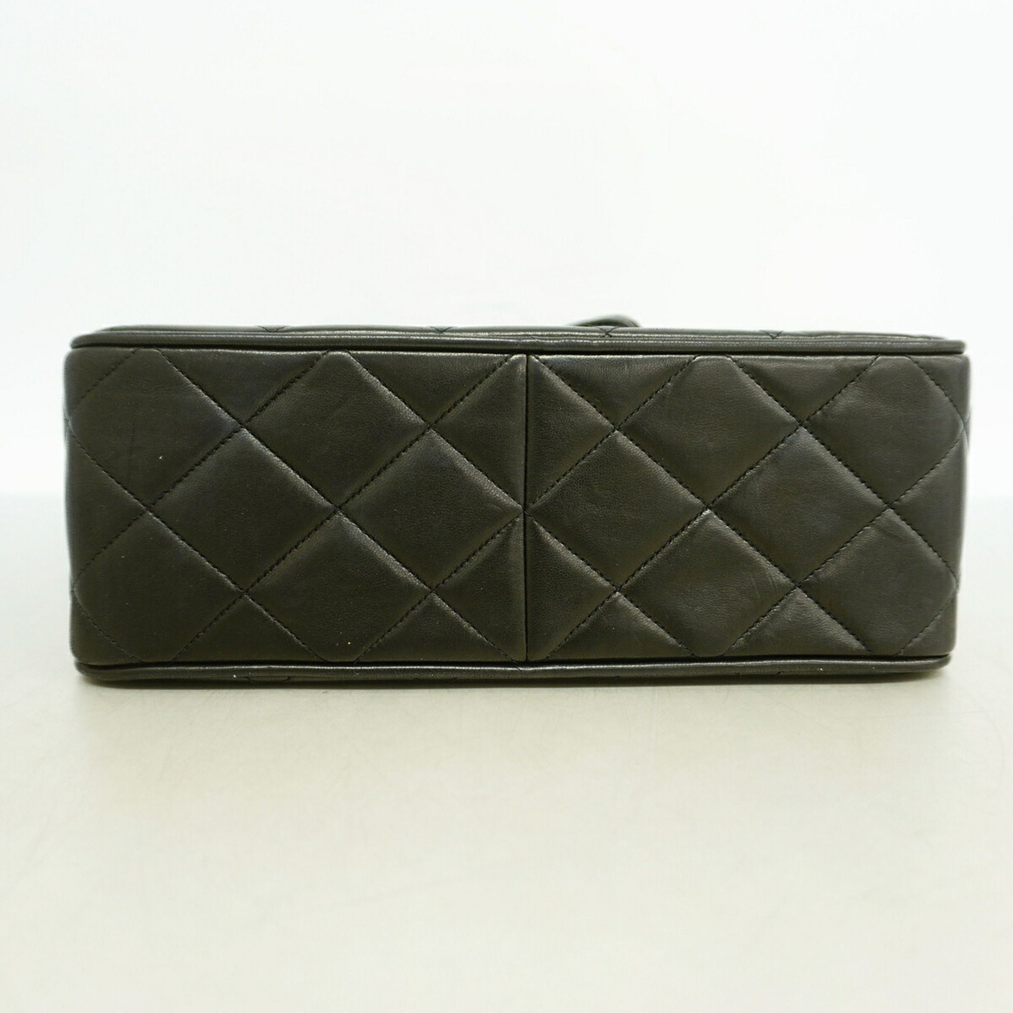 Leather Shoulder Bag (Pre-Owned) - Chanel - Modalova