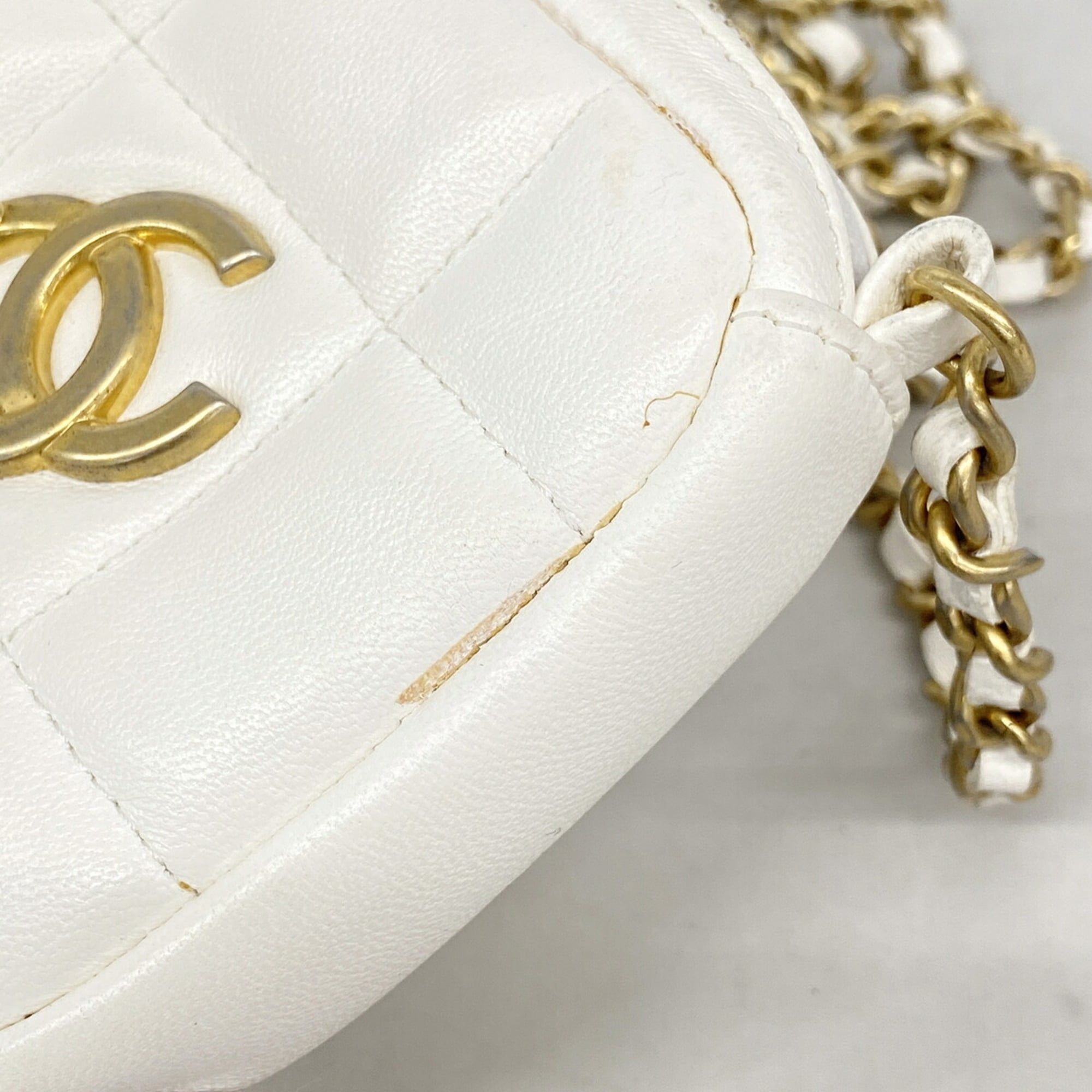 Leather Shoulder Bag (Pre-Owned) - Chanel - Modalova