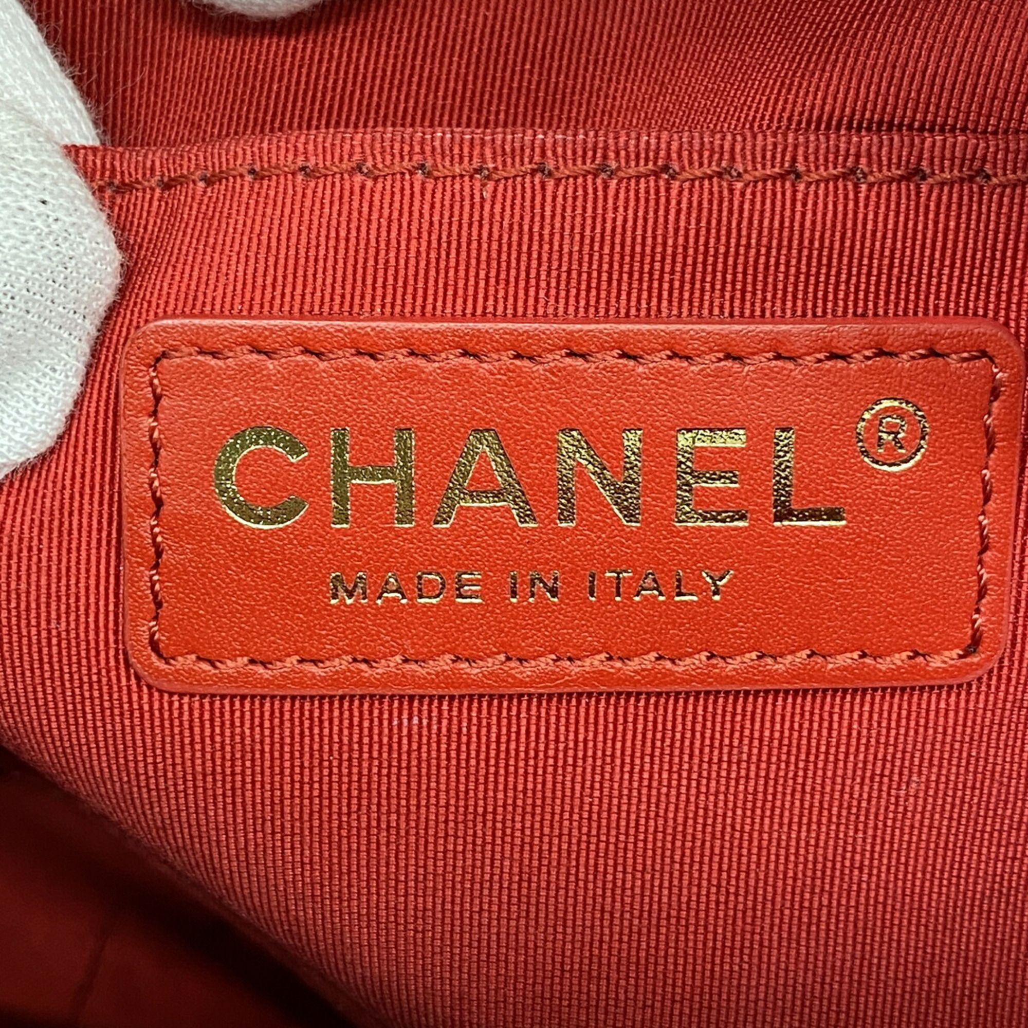 Leather Sling Bag (Pre-Owned) - Chanel - Modalova