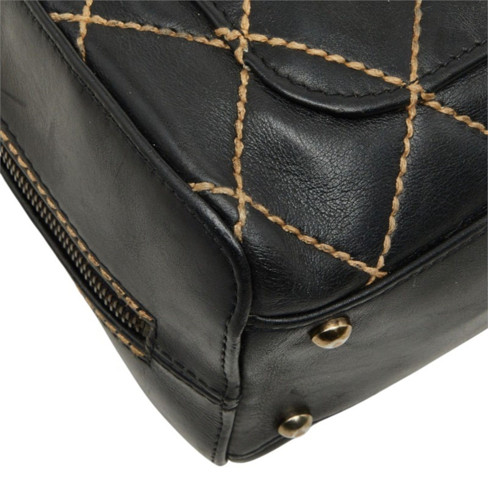 Leather Handbag Pouch (Pre-Owned) - Chanel - Modalova