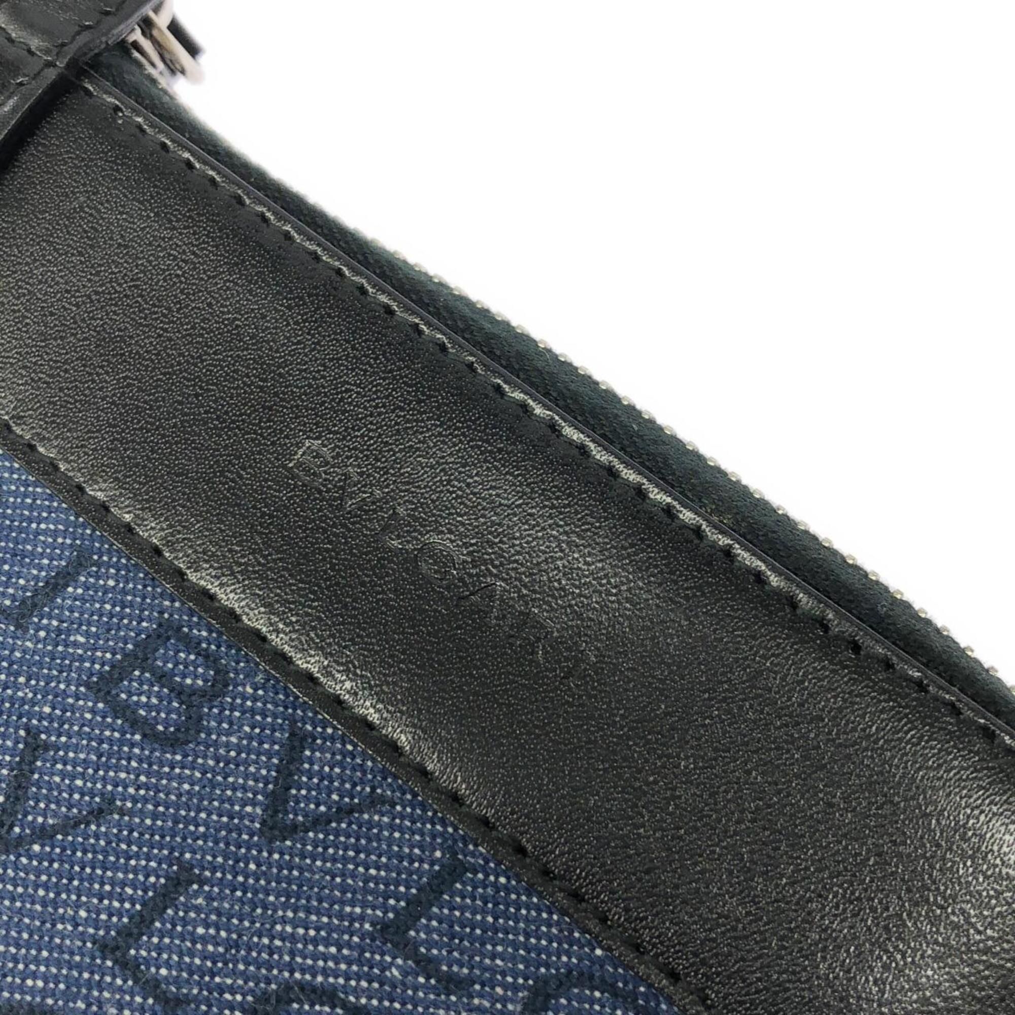 Canvas Leather Shoulder Bag (Pre-Owned) - Bvlgari - Modalova