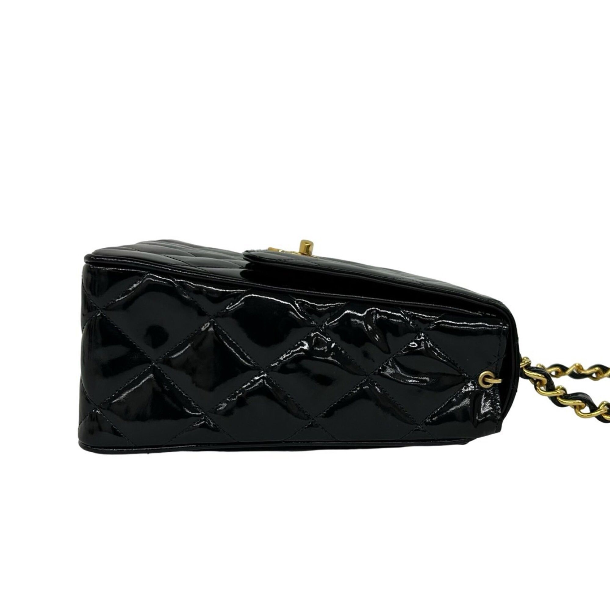 Patent Leather Shoulder Bag (Pre-Owned) - Chanel - Modalova