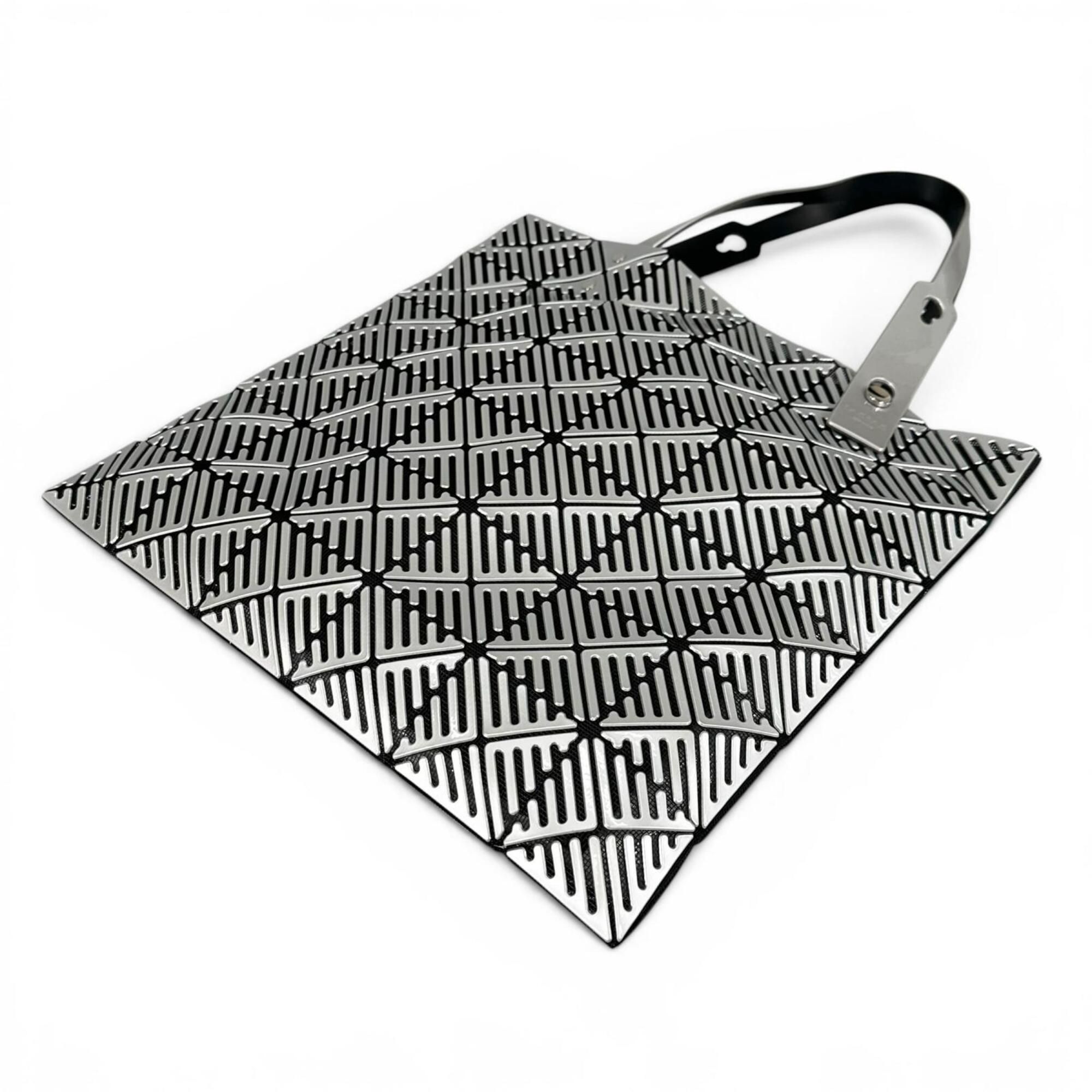 Polyester Nylon Elastane Brass Tote Bag (Pre-Owned) - Issey Miyake - Modalova