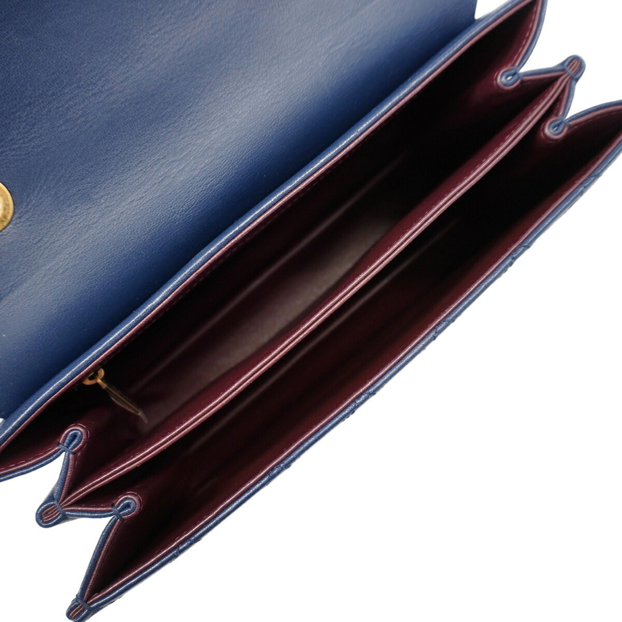 Leather Shoulder Bag (Pre-Owned) - Chanel - Modalova