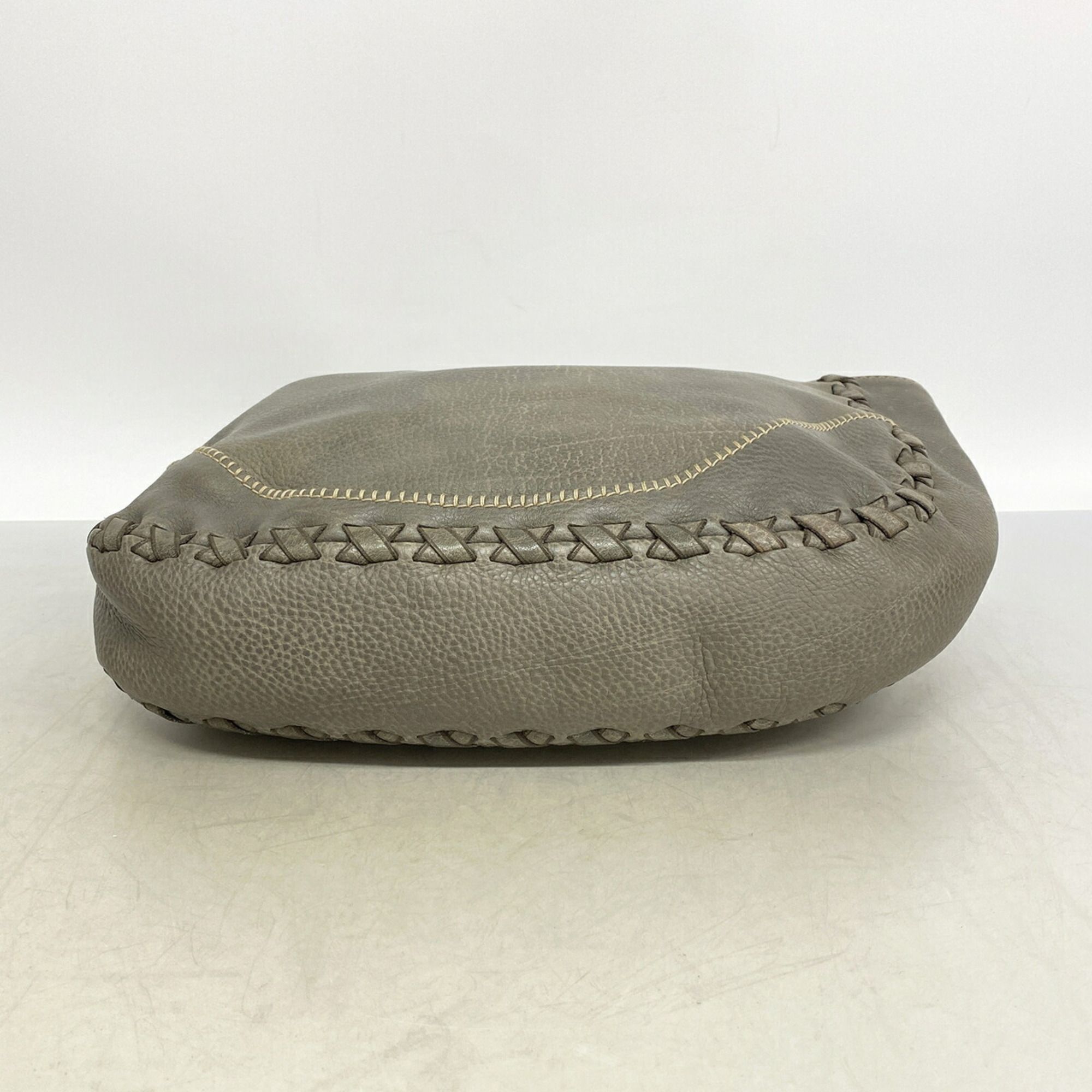 Leather Shoulder Bag (Pre-Owned) - Gucci - Modalova