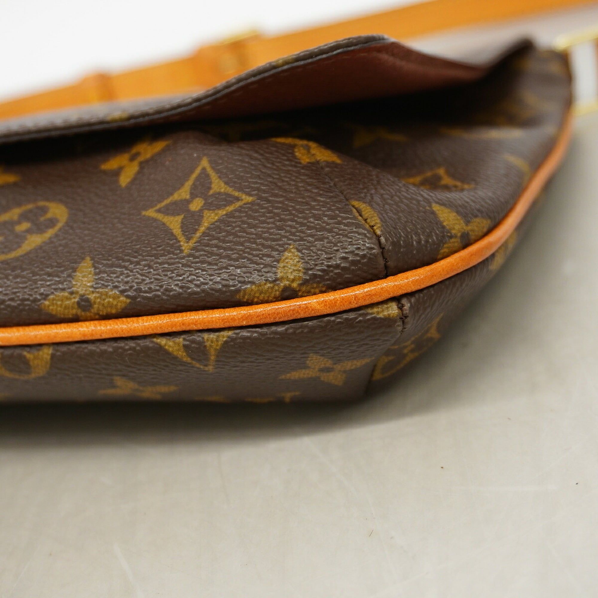 Shoulder Bag (Pre-Owned) - Louis Vuitton - Modalova