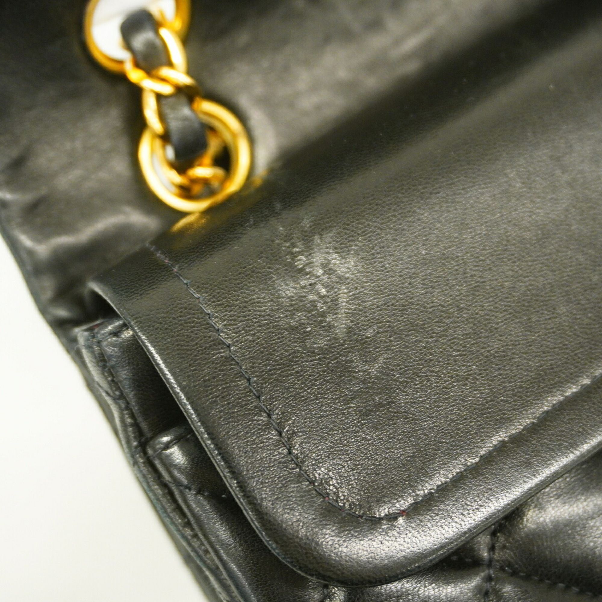 Leather Shoulder Bag (Pre-Owned) - Chanel - Modalova
