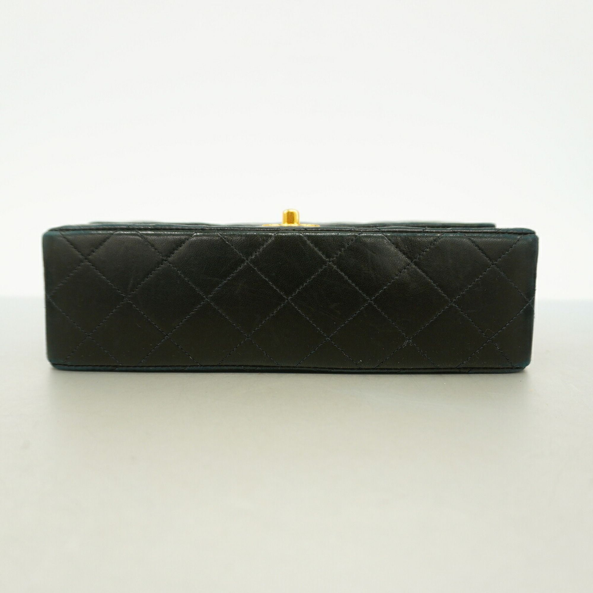 Leather Shoulder Bag (Pre-Owned) - Chanel - Modalova