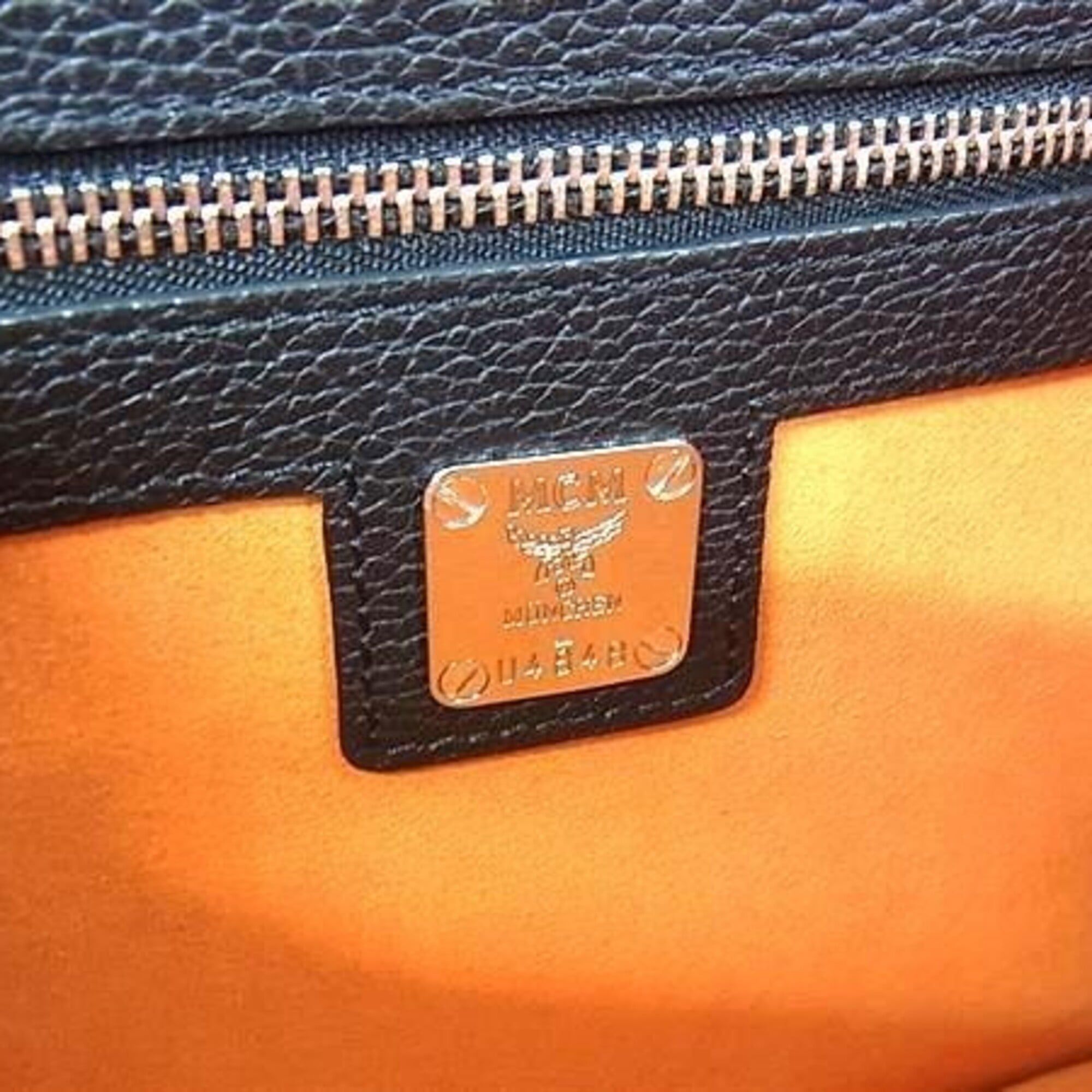 Leather Shoulder Bag (Pre-Owned) - MCM - Modalova