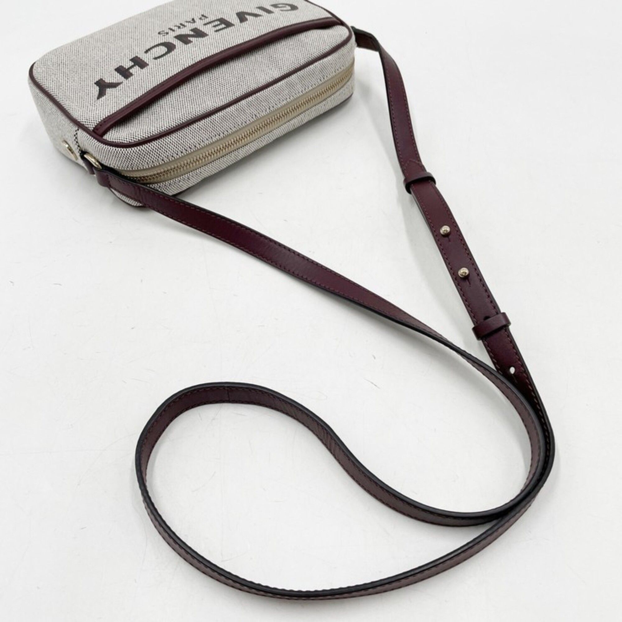 Canvas Leather Shoulder Bag (Pre-Owned) - Givenchy - Modalova