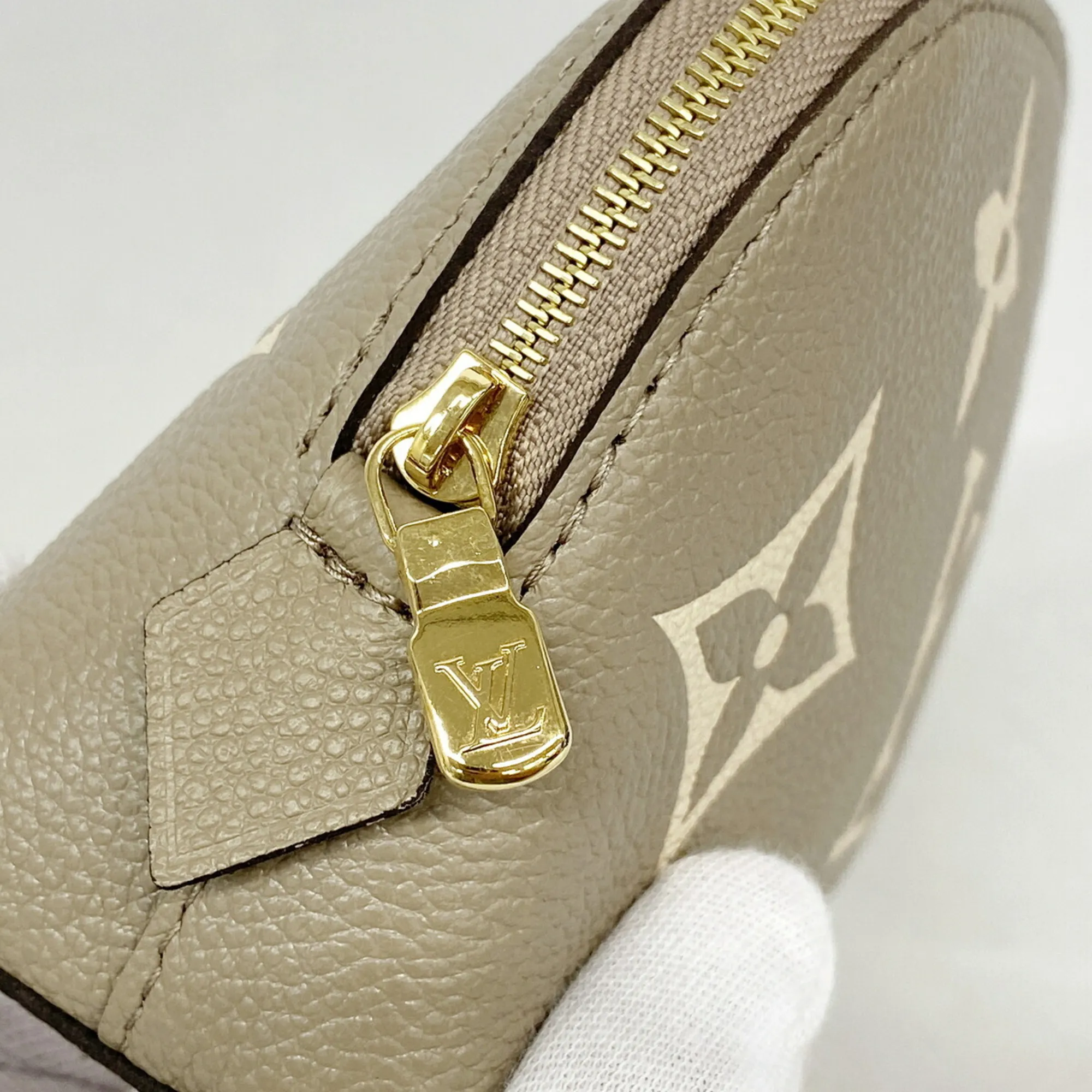 Pouch (Pre-Owned) - Louis Vuitton - Modalova