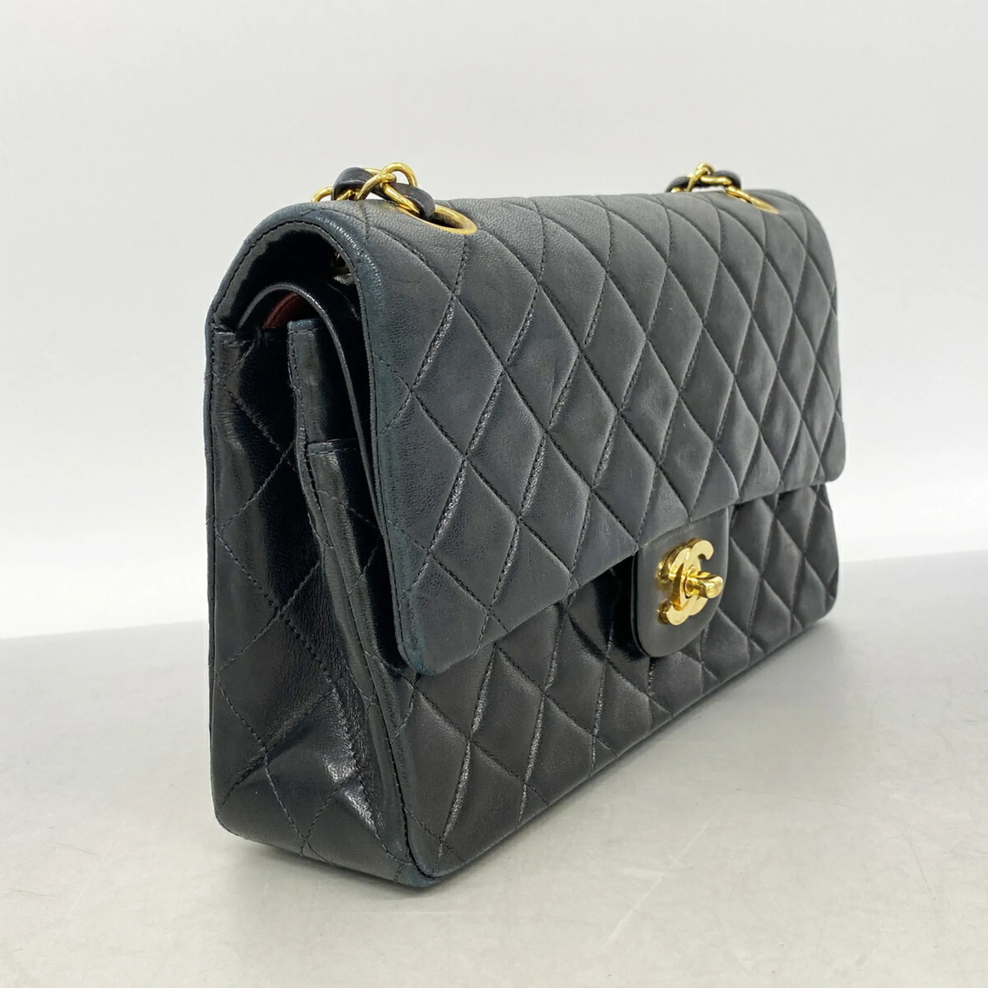 Leather Shoulder Bag (Pre-Owned) - Chanel - Modalova