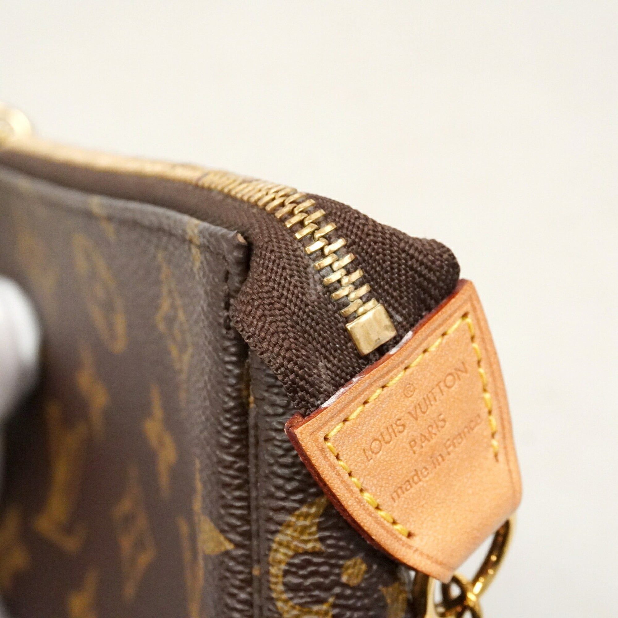 Pouch (Pre-Owned) - Louis Vuitton - Modalova