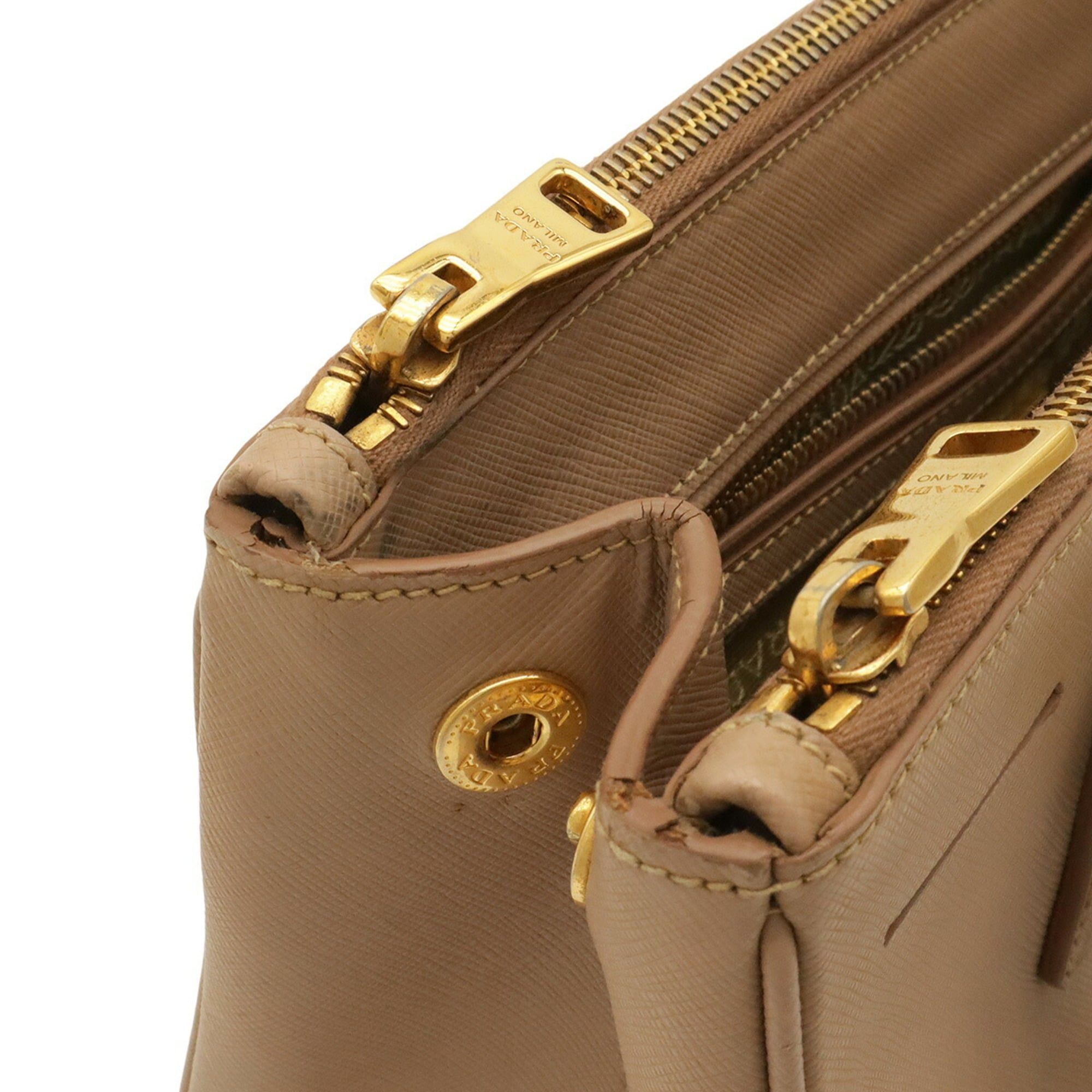 Leather Shoulder Bag (Pre-Owned) - Prada - Modalova