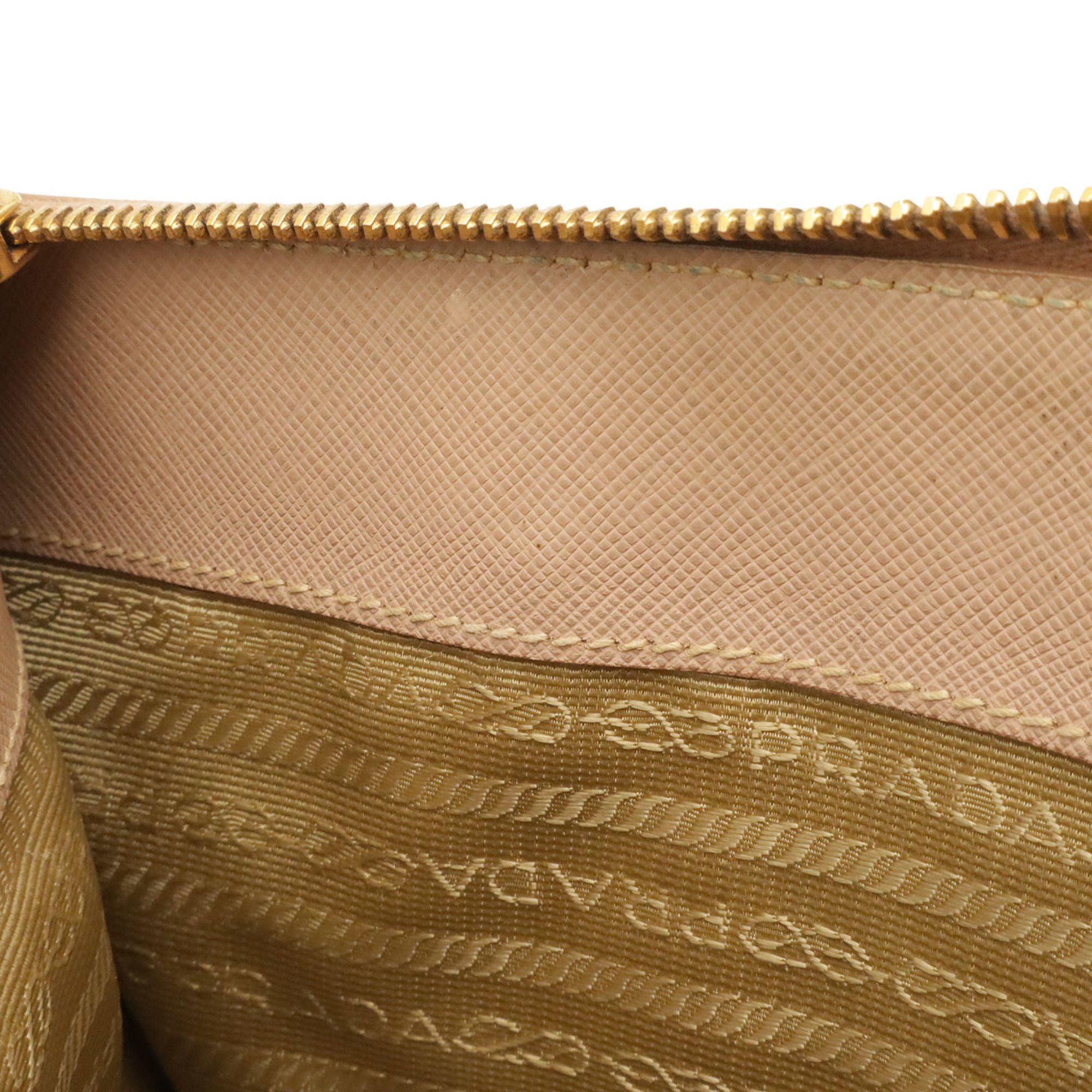 Leather Shoulder Bag (Pre-Owned) - Prada - Modalova