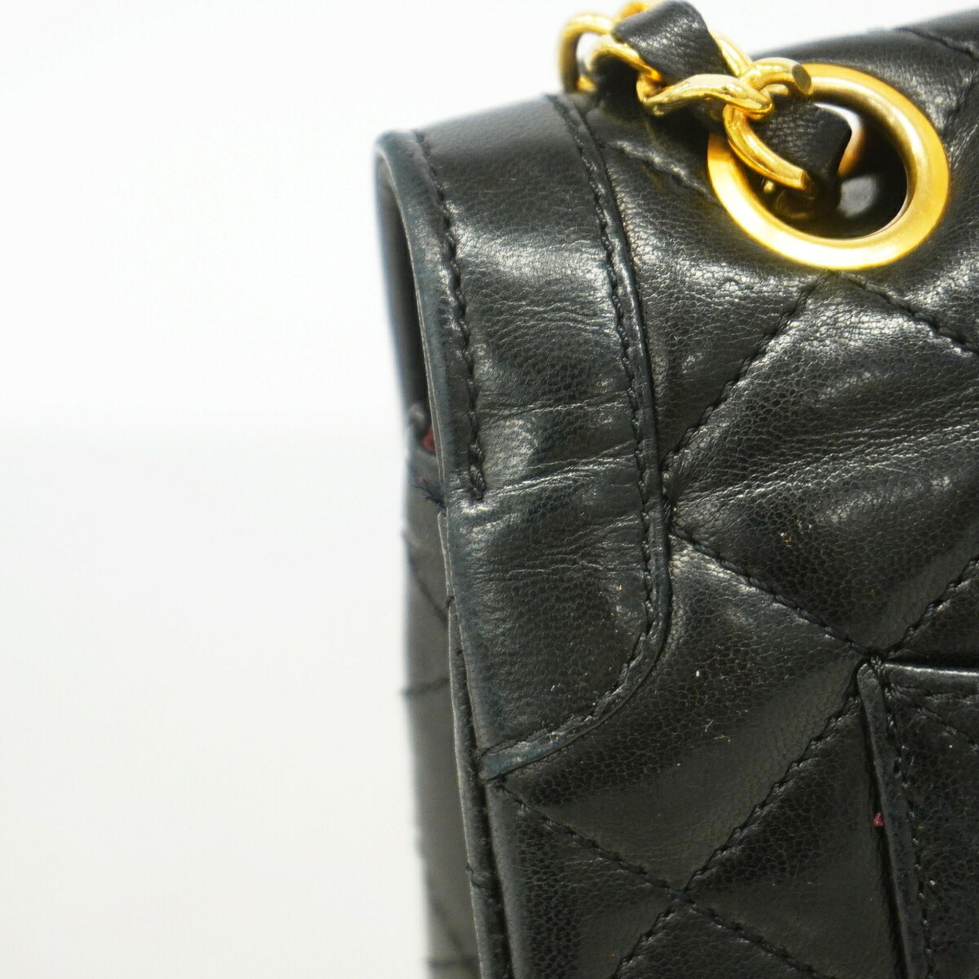 Leather Shoulder Bag (Pre-Owned) - Chanel - Modalova