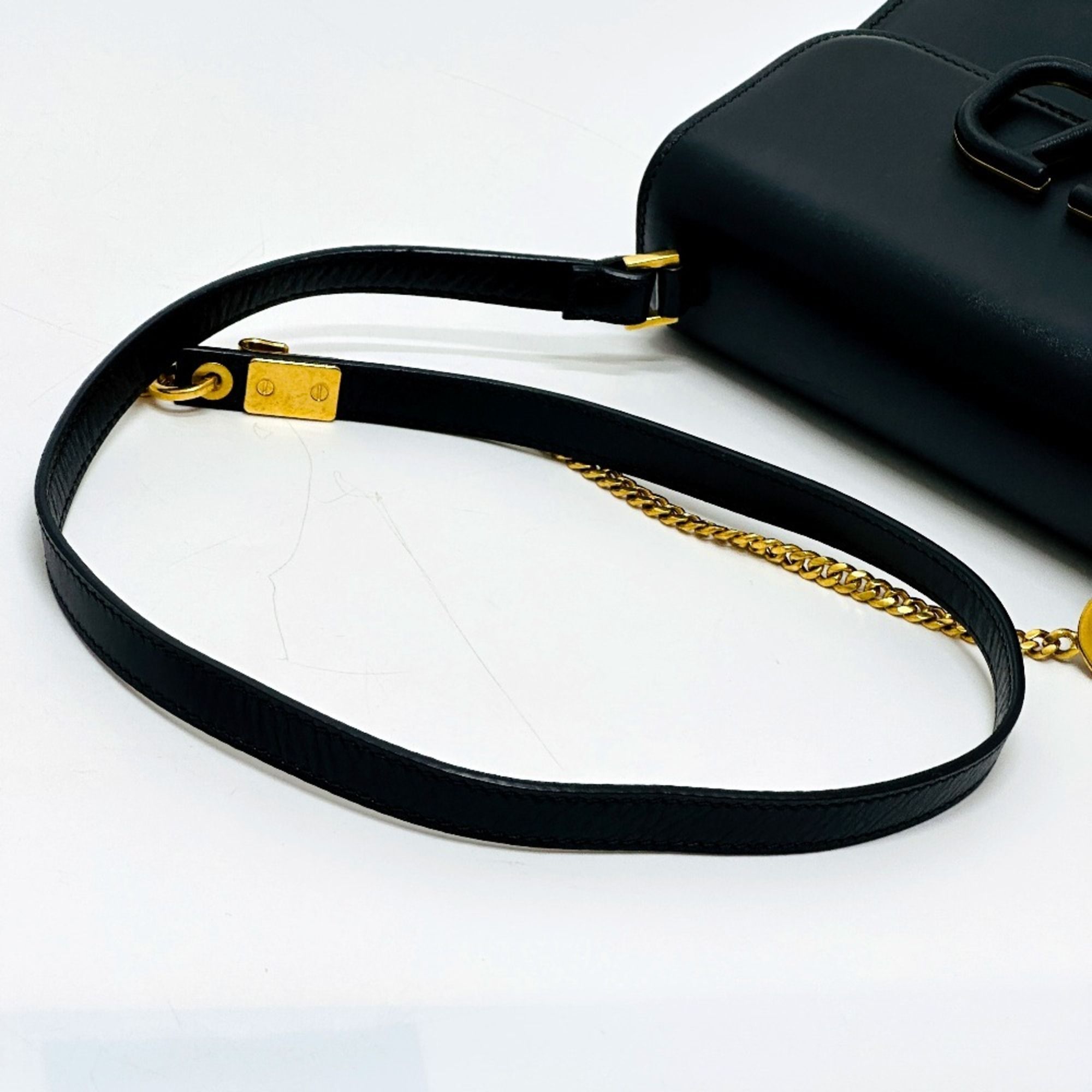 Leather Shoulder Bag (Pre-Owned) - Valentino - Modalova