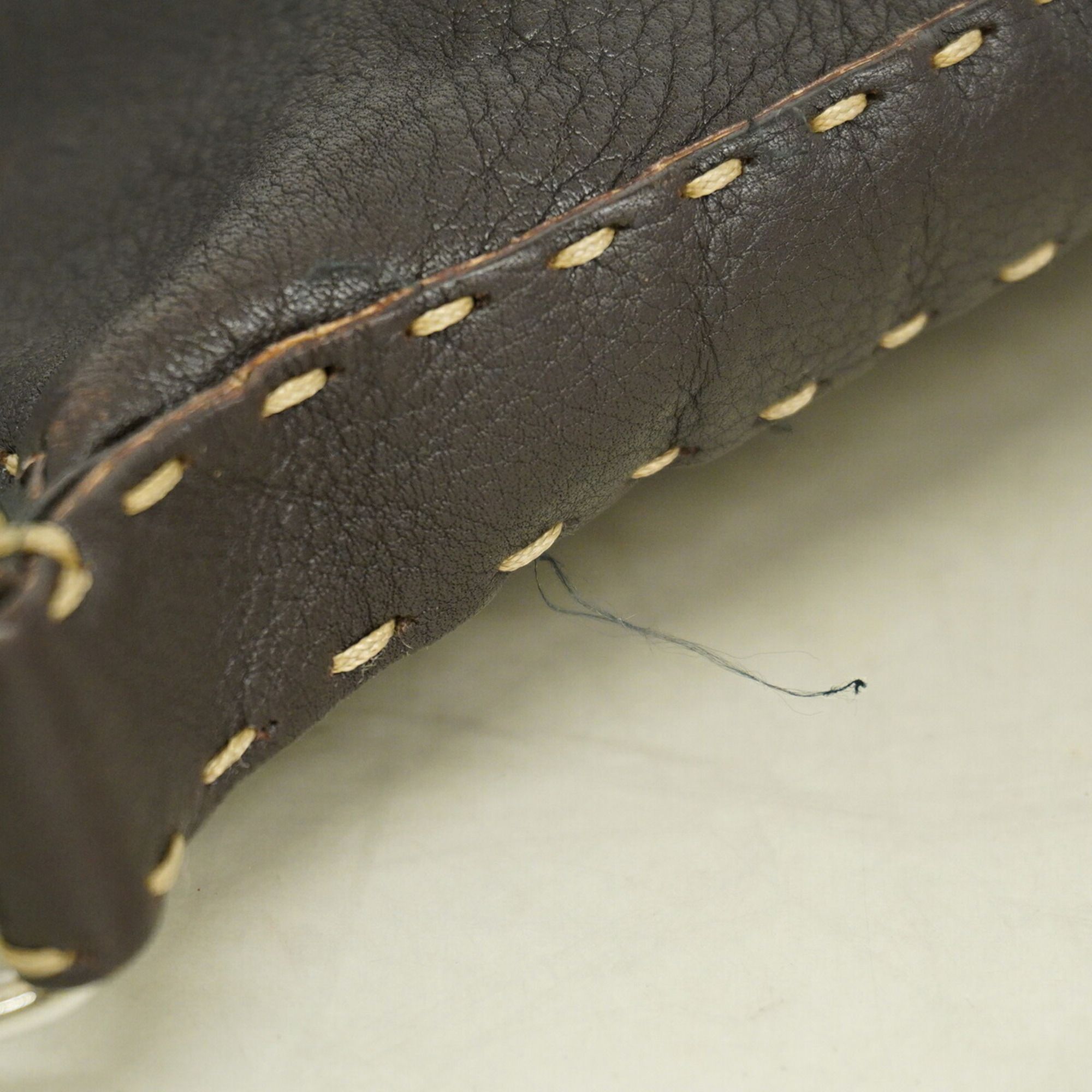Leather Shoulder Bag (Pre-Owned) - Fendi - Modalova