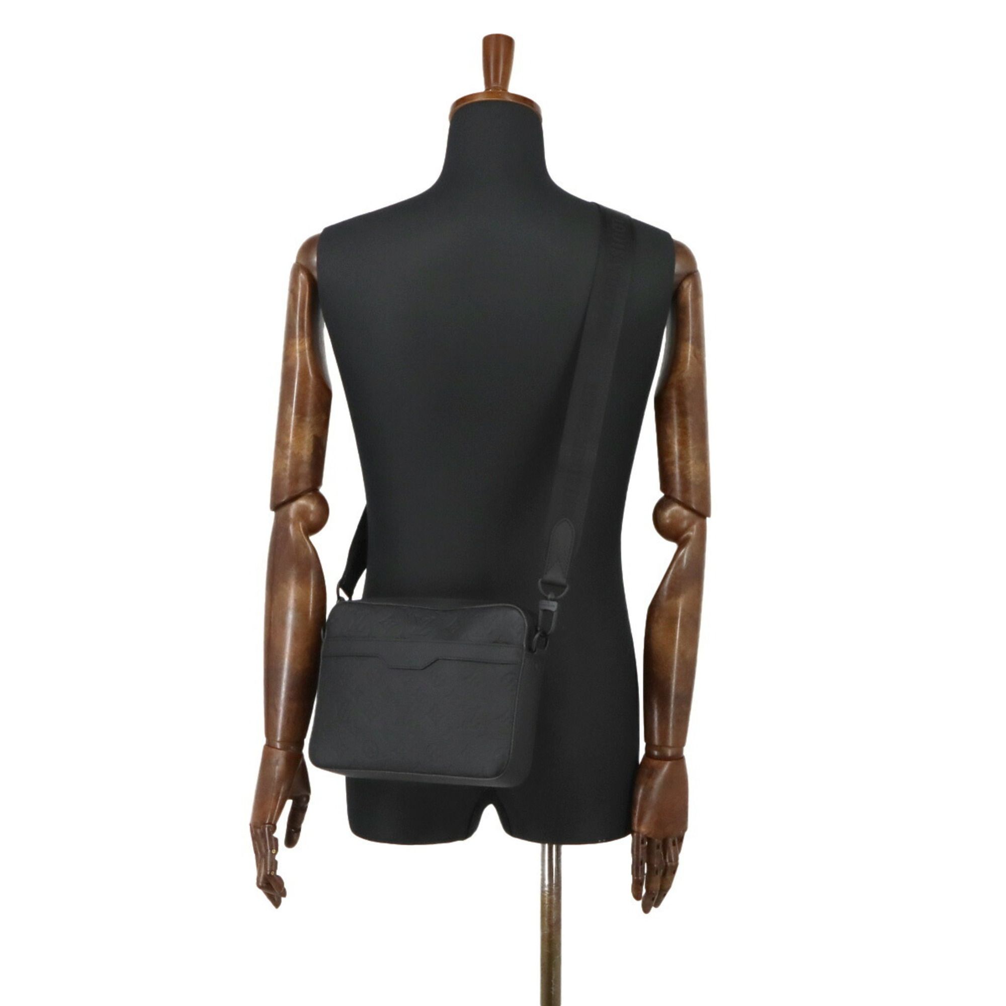 Monogram Shadow Messenger Bag Shoulder Bag (Pre-Owned) - Louis Vuitton - Modalova