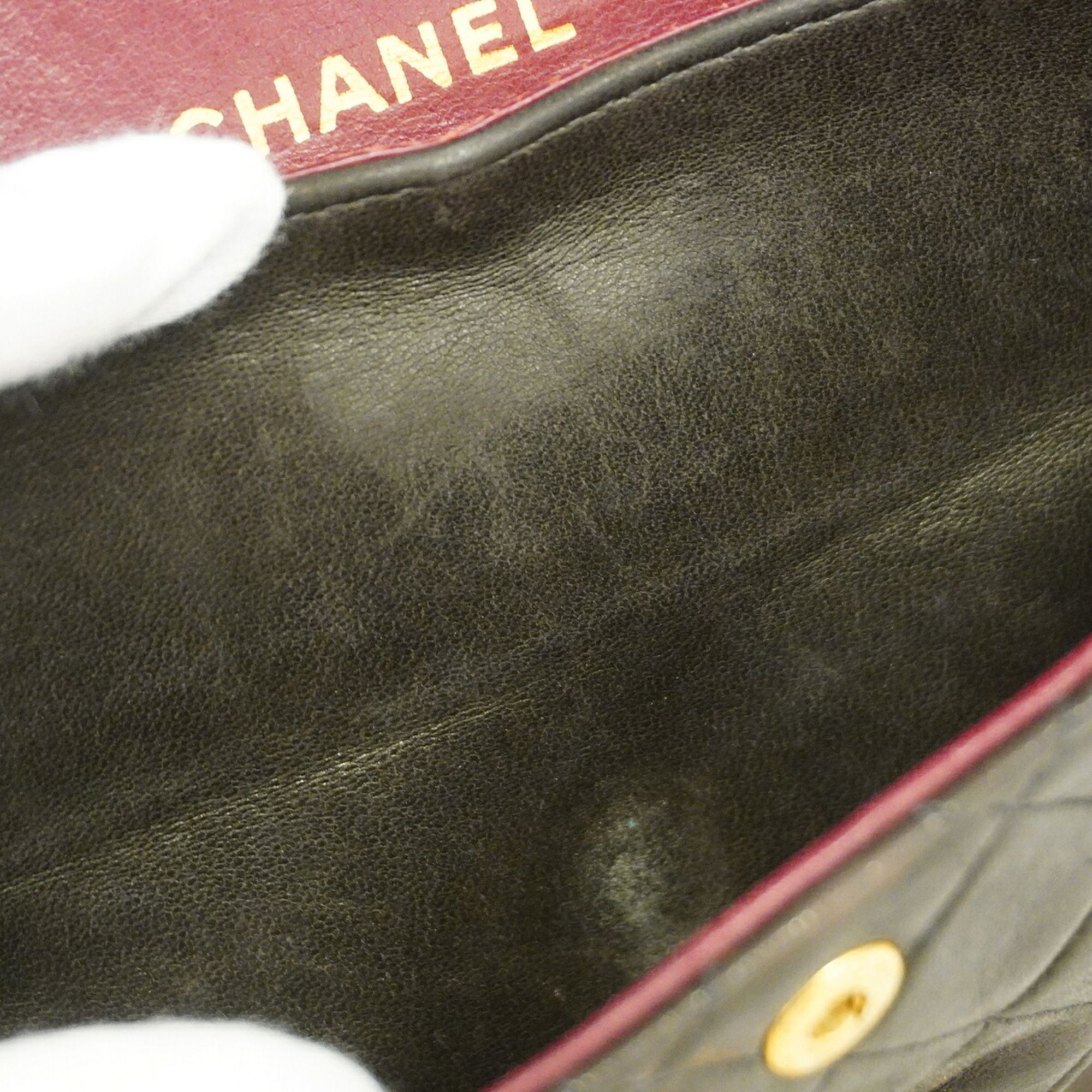 Leather Shoulder Bag (Pre-Owned) - Chanel - Modalova