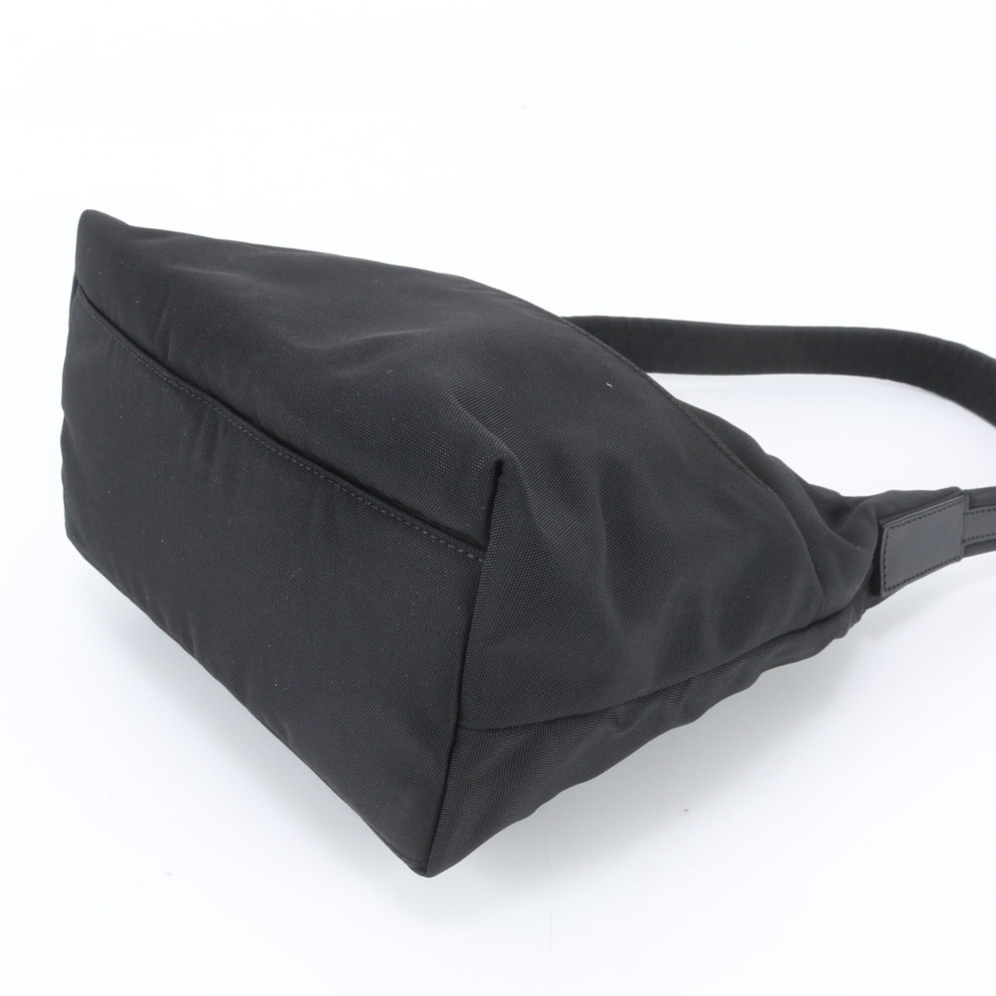 Leather Nylon Handbag Shoulder Bag (Pre-Owned) - Gucci - Modalova