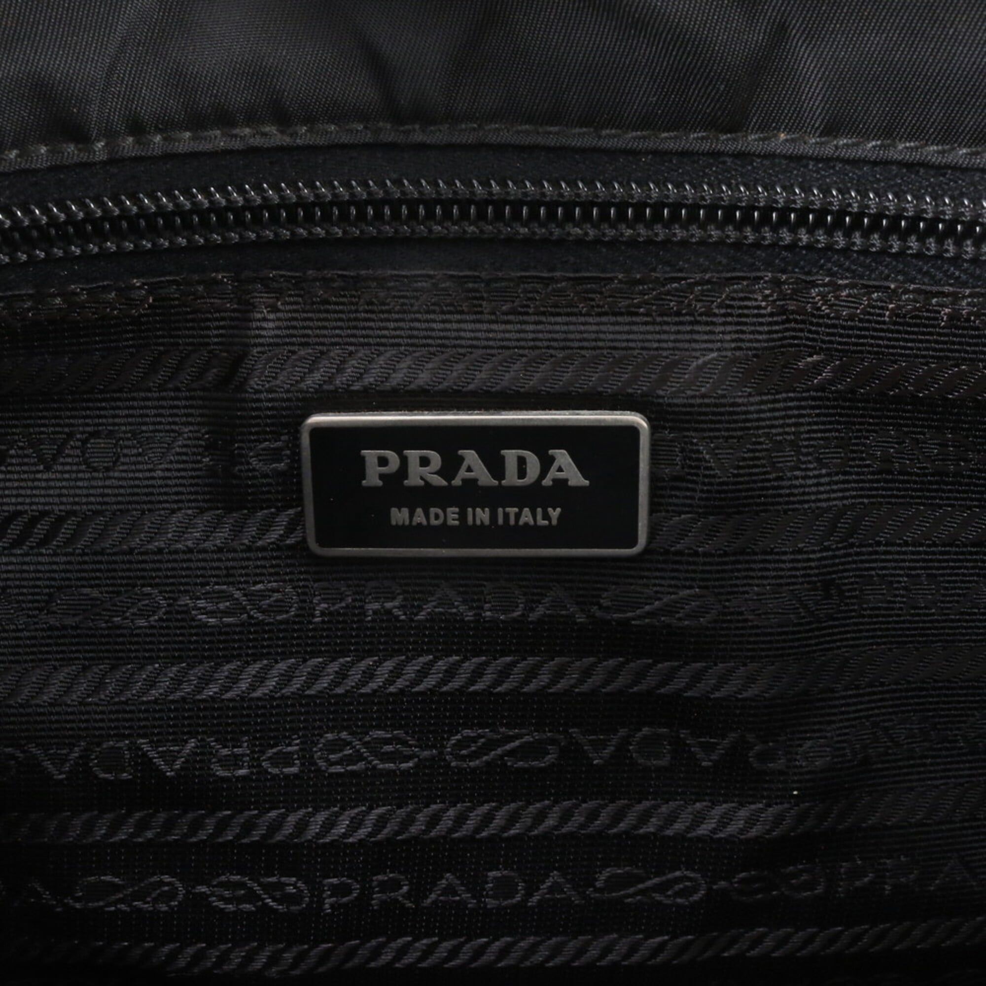 Leather Nylon Messenger Bag Shoulder Bag (Pre-Owned) - Prada - Modalova