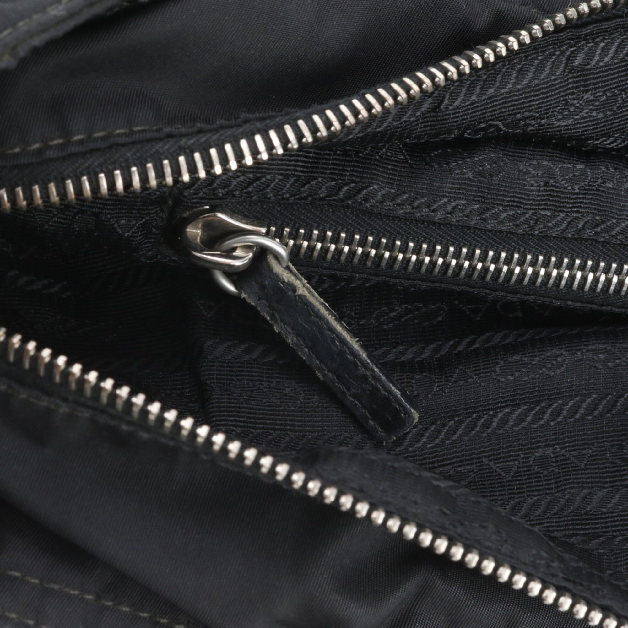 Leather Nylon Shoulder Bag Tote Bag (Pre-Owned) - Prada - Modalova