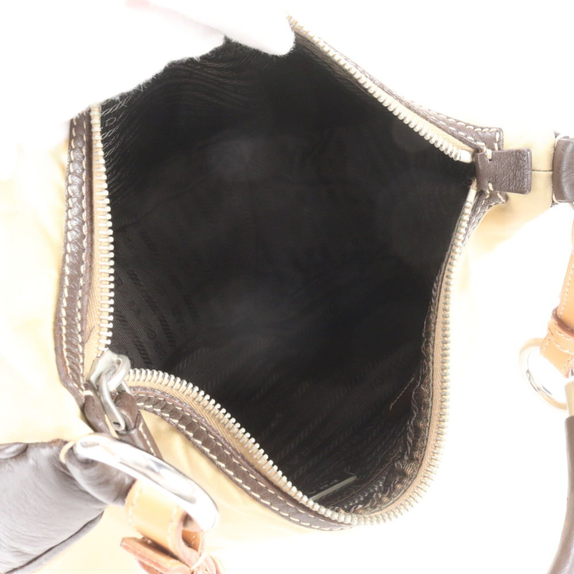 Leather Nylon Handbag Shoulder Bag (Pre-Owned) - Prada - Modalova