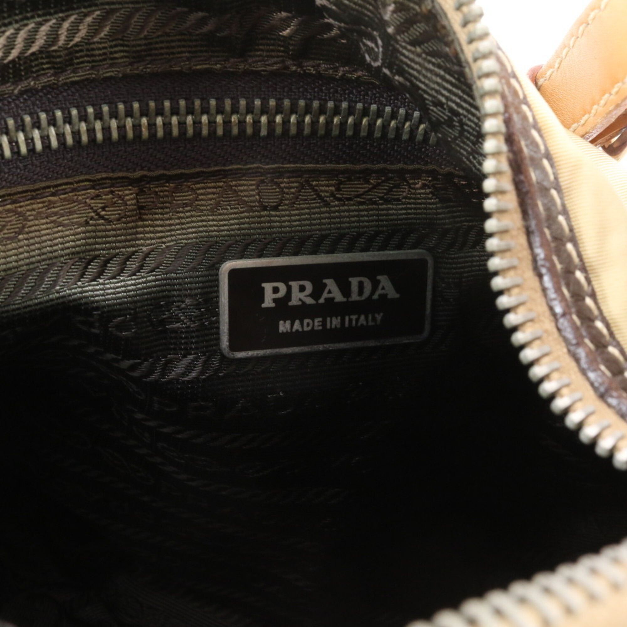Leather Nylon Handbag Shoulder Bag (Pre-Owned) - Prada - Modalova