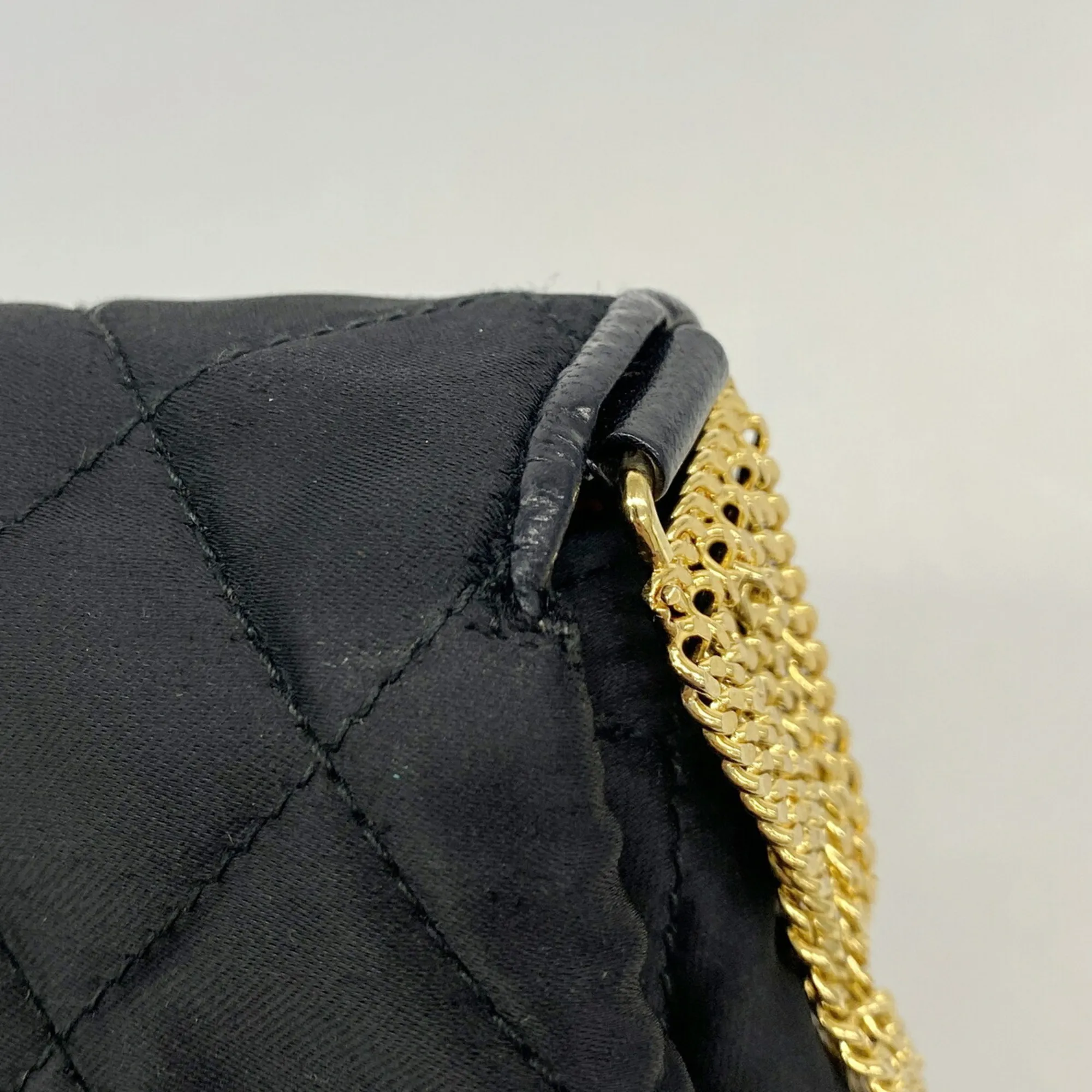 Nylon Shoulder Bag (Pre-Owned) - Chanel - Modalova