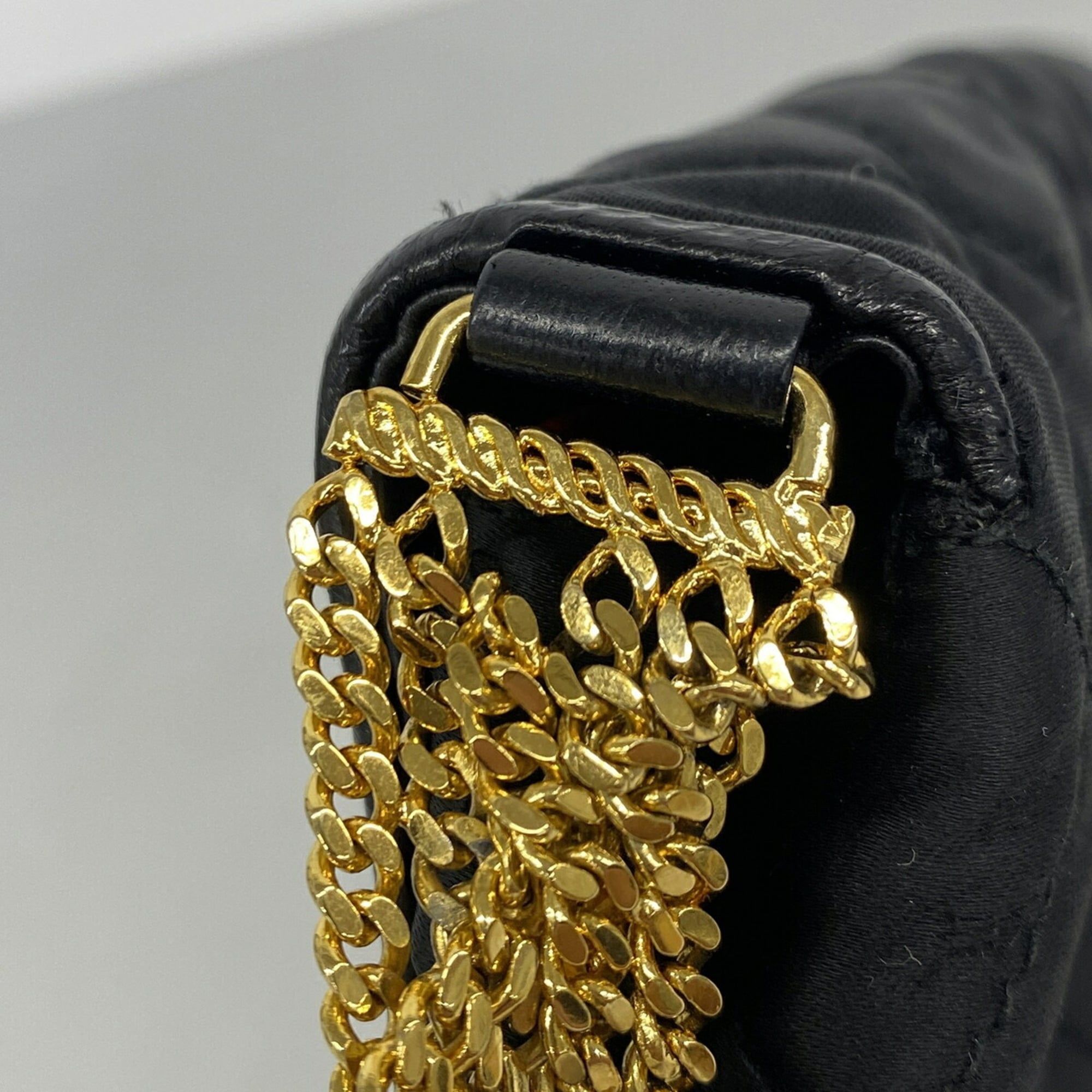 Nylon Shoulder Bag (Pre-Owned) - Chanel - Modalova