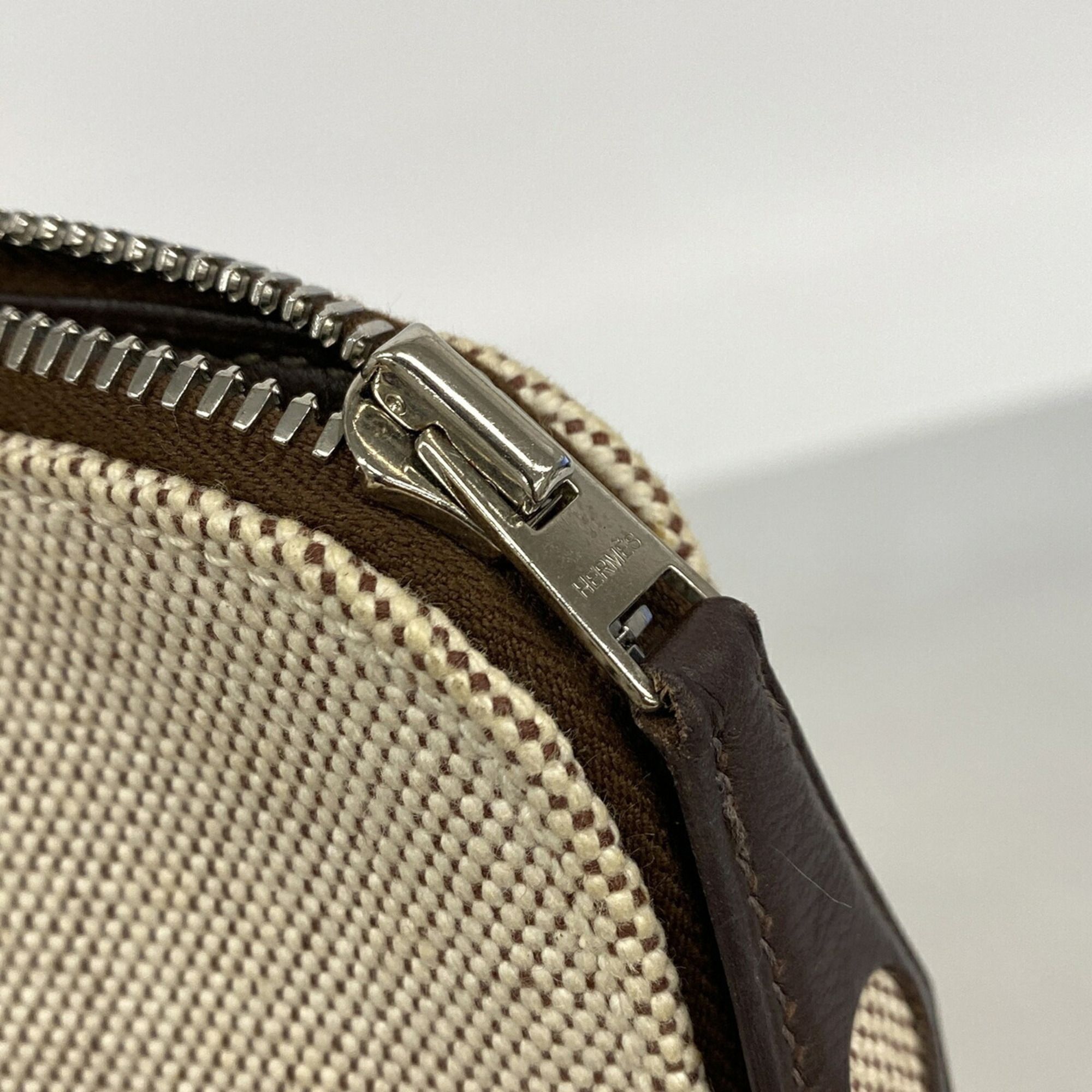 Toile H Handbag (Pre-Owned) - Hermes - Modalova