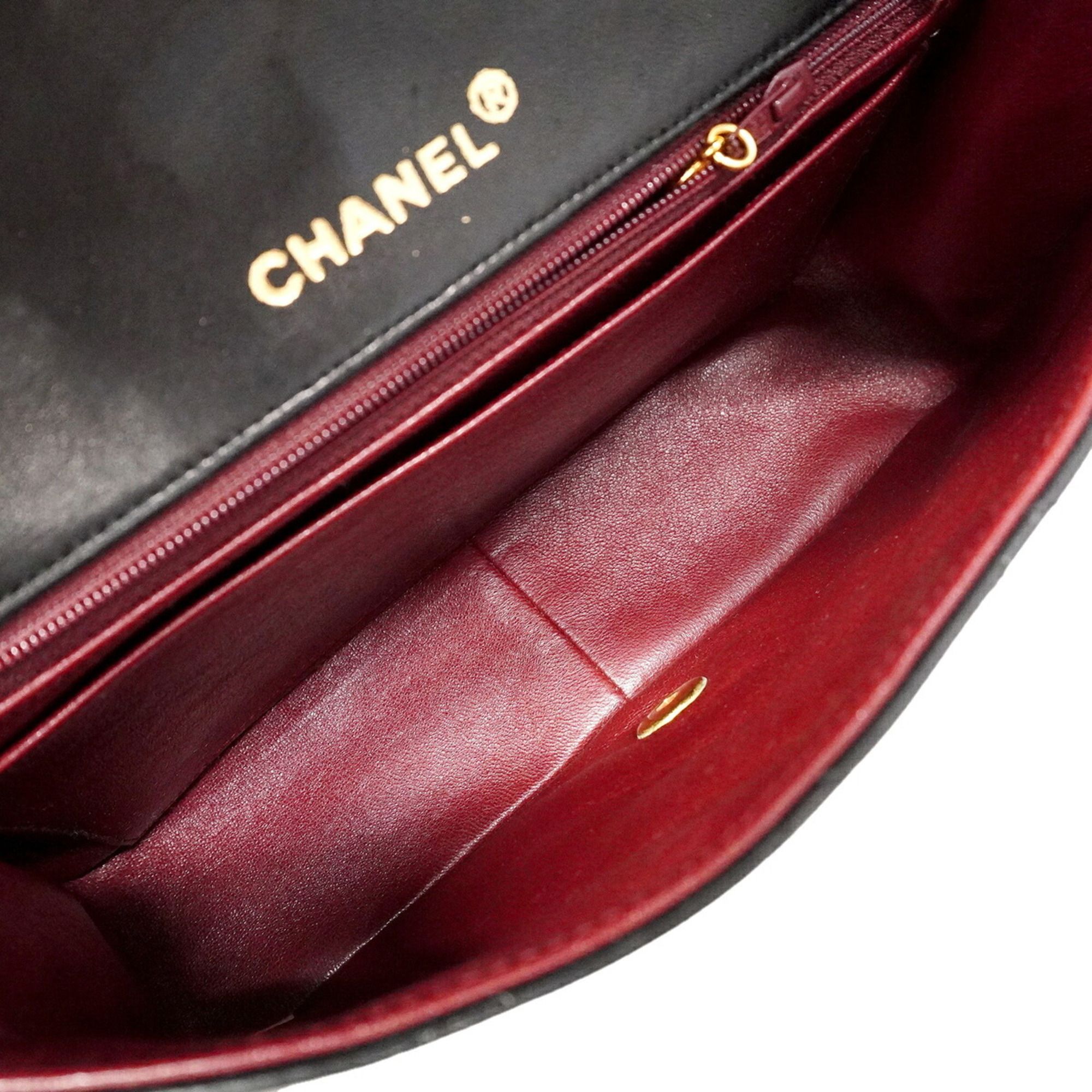 Leather Shoulder Bag (Pre-Owned) - Chanel - Modalova