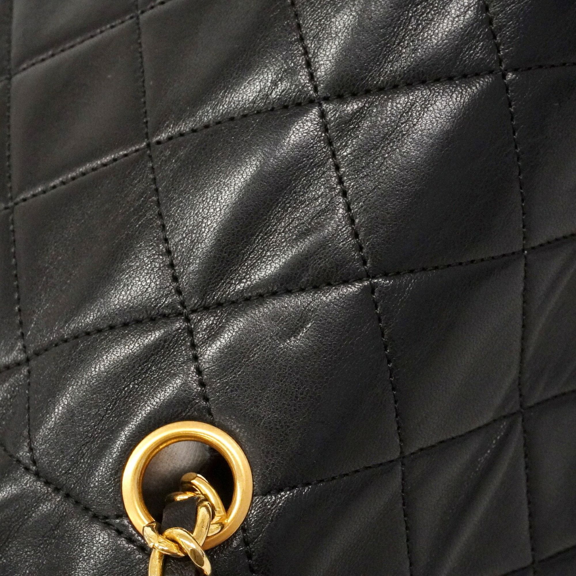 Leather Shoulder Bag (Pre-Owned) - Chanel - Modalova