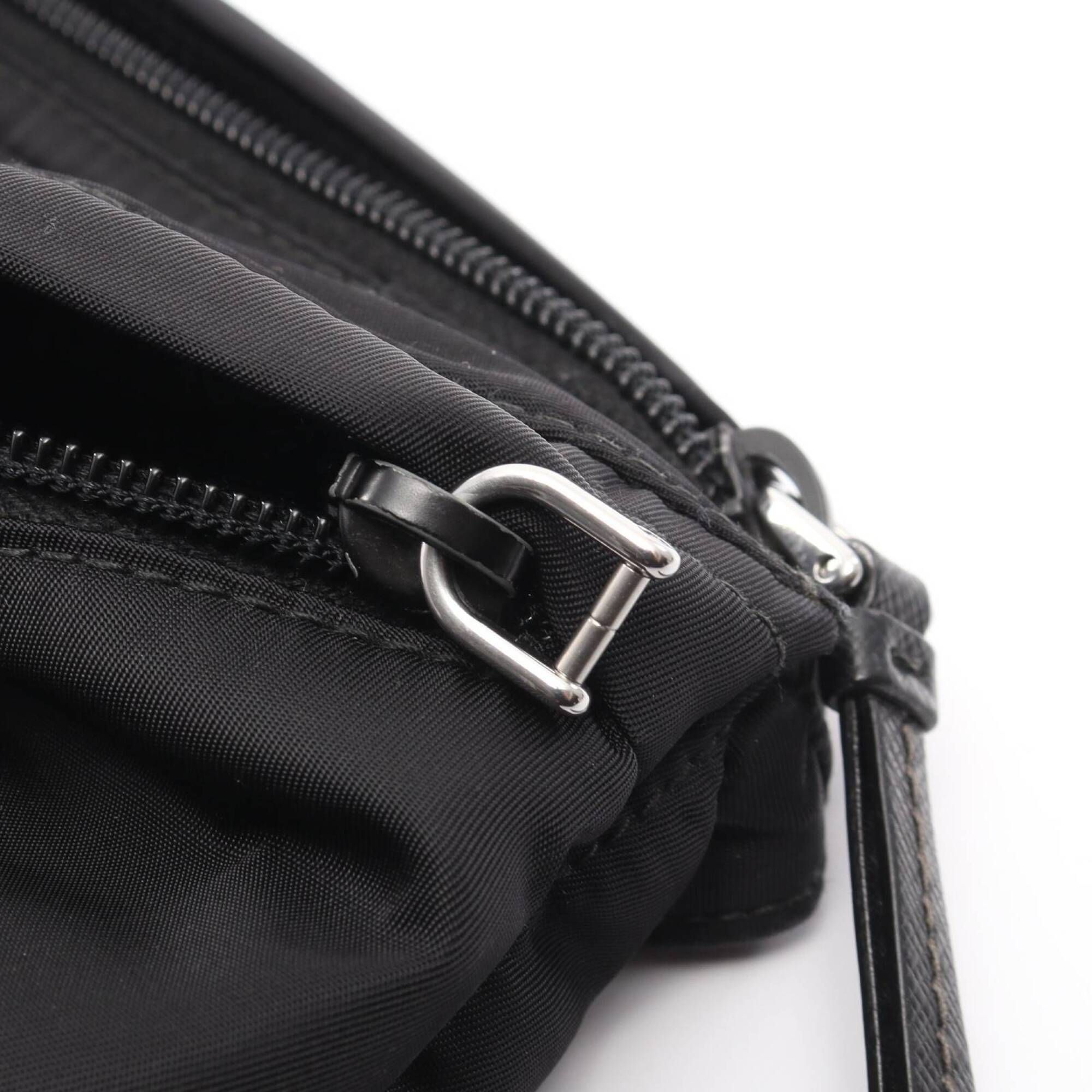 Nylon Leather Fanny Pack (Pre-Owned) - Prada - Modalova