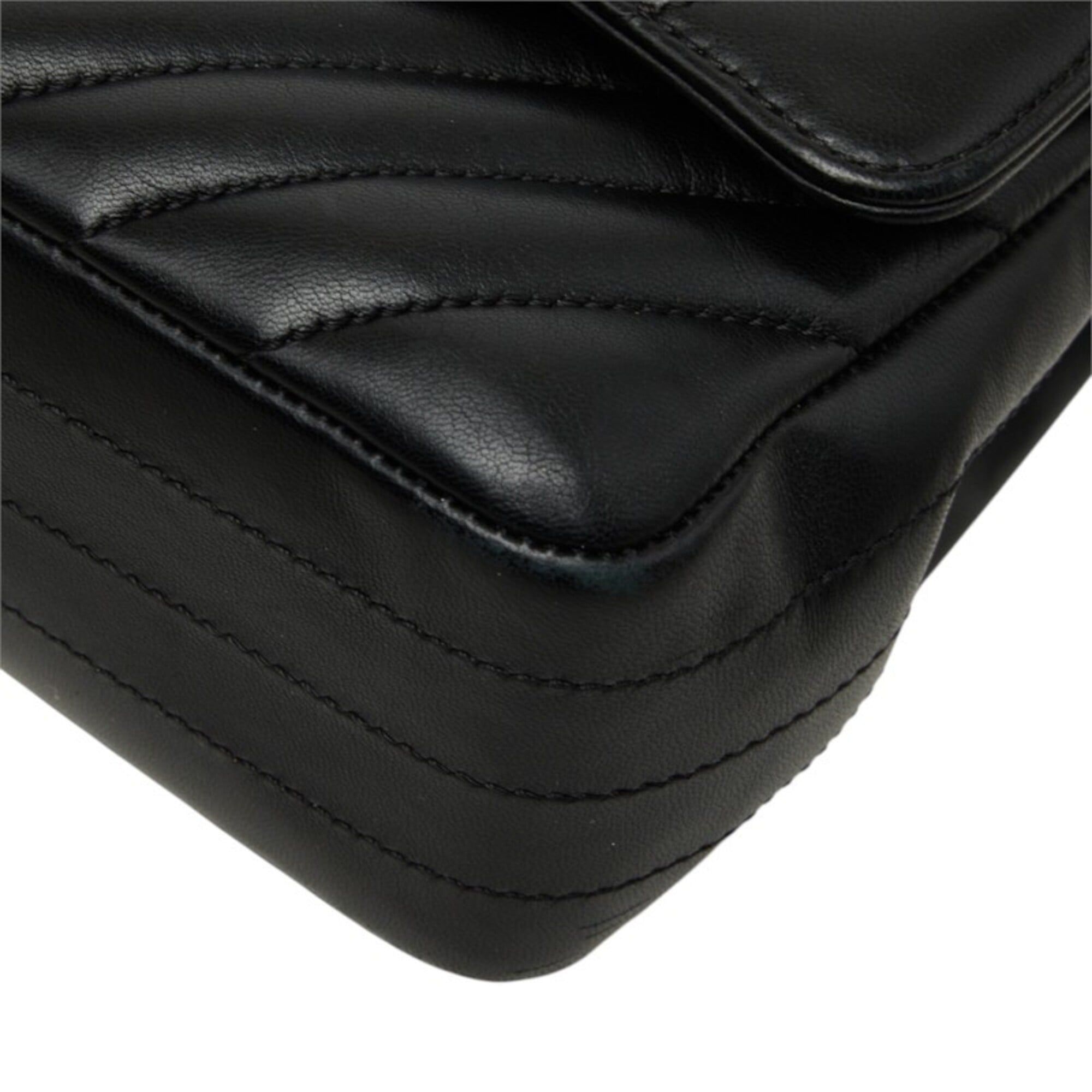Leather Shoulder Bag (Pre-Owned) - Chanel - Modalova
