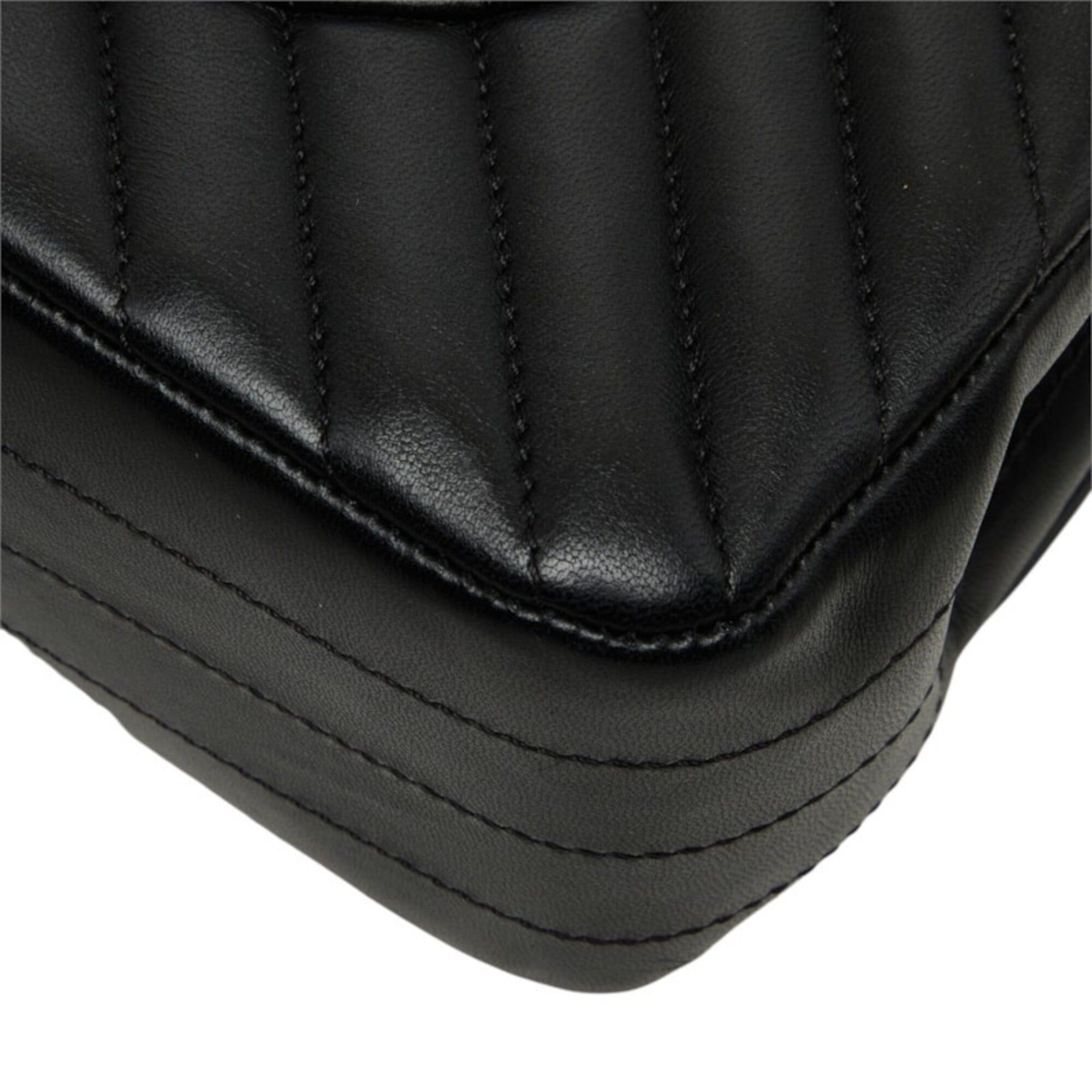 Leather Shoulder Bag (Pre-Owned) - Chanel - Modalova