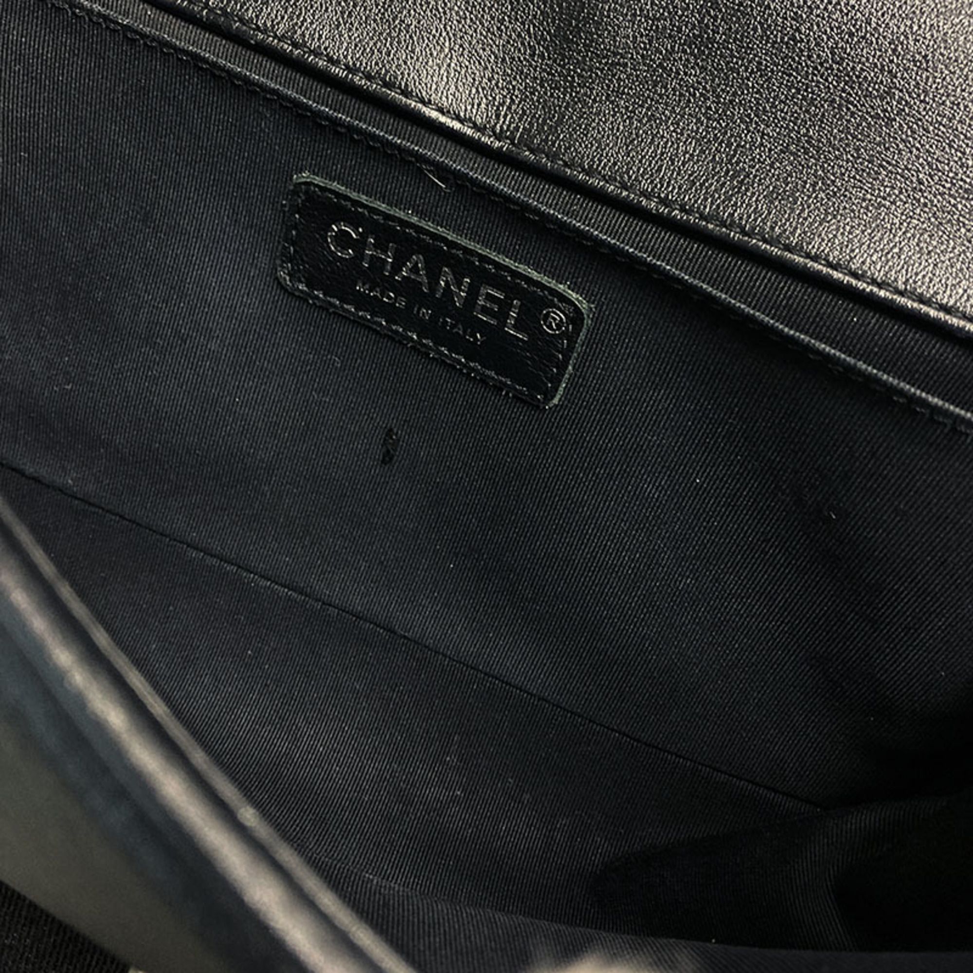 Leather Shoulder Bag (Pre-Owned) - Chanel - Modalova