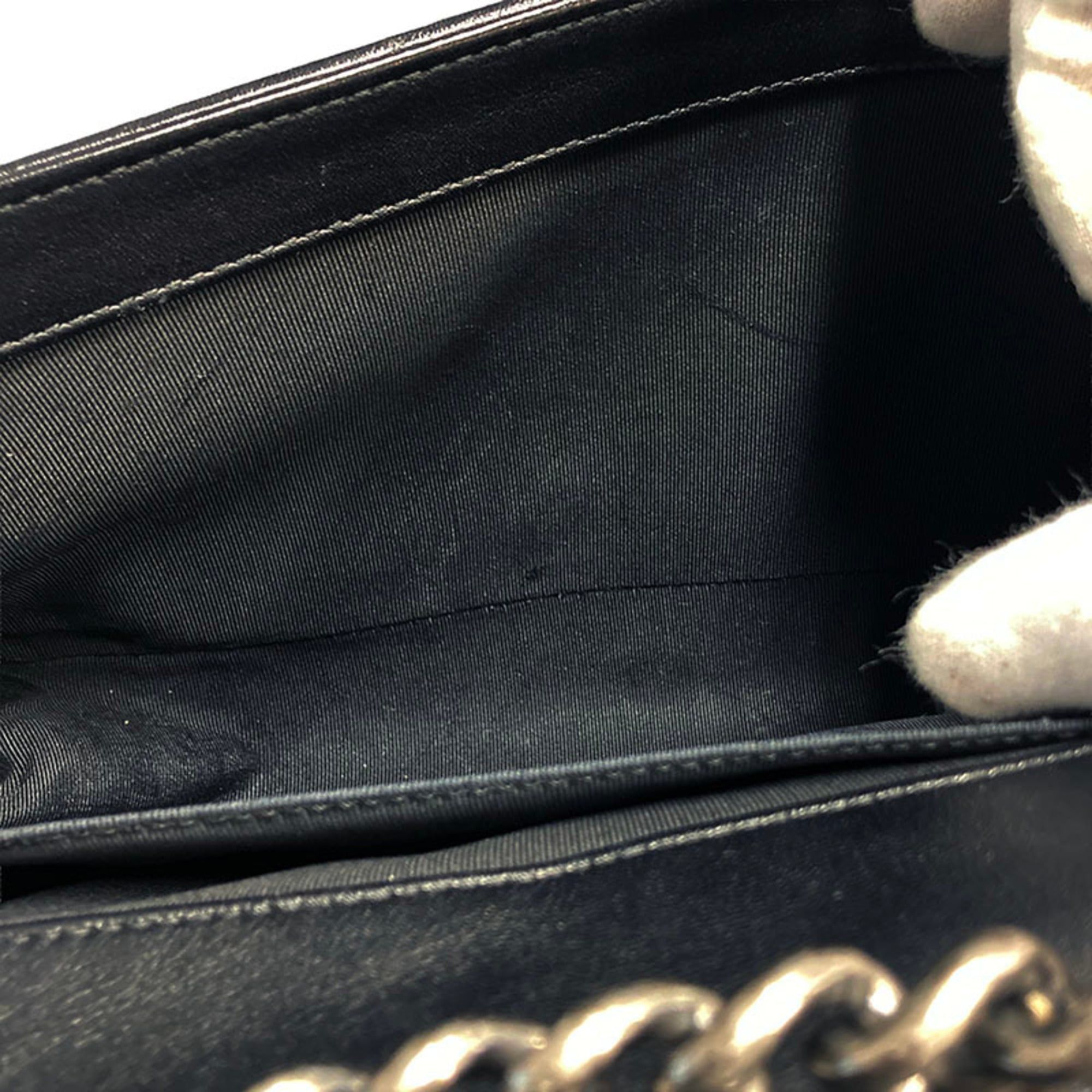 Leather Shoulder Bag (Pre-Owned) - Chanel - Modalova